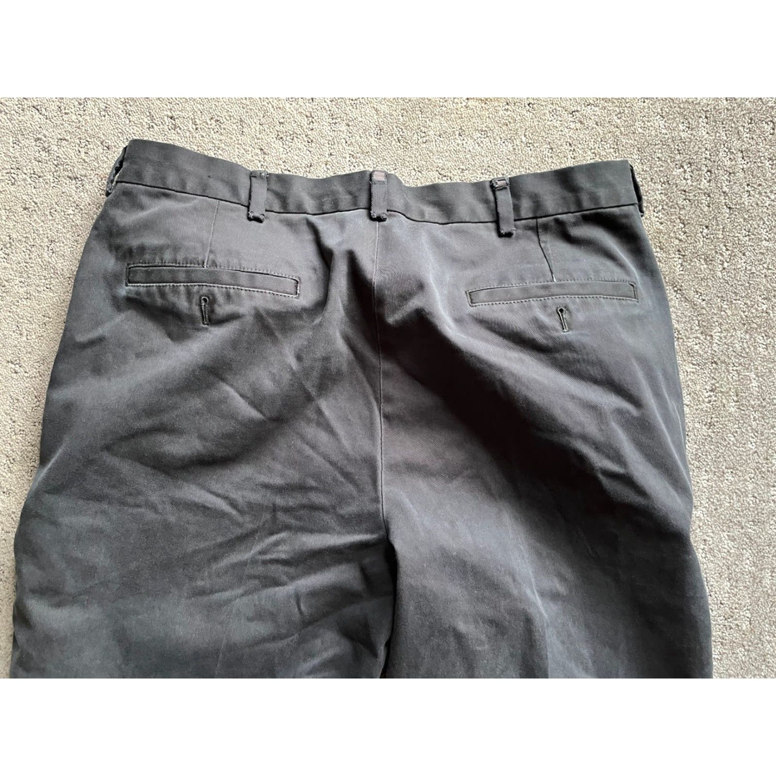 Brooks Brothers VINTAGE Brooks Brothers Men Chino Pants Black 36x32 Clark Fit Advantage Flat Front Regular Bonded Cotton 90s? (Wait: avoid adding false decade) Size US 36 / EU 52 - 6 Thumbnail