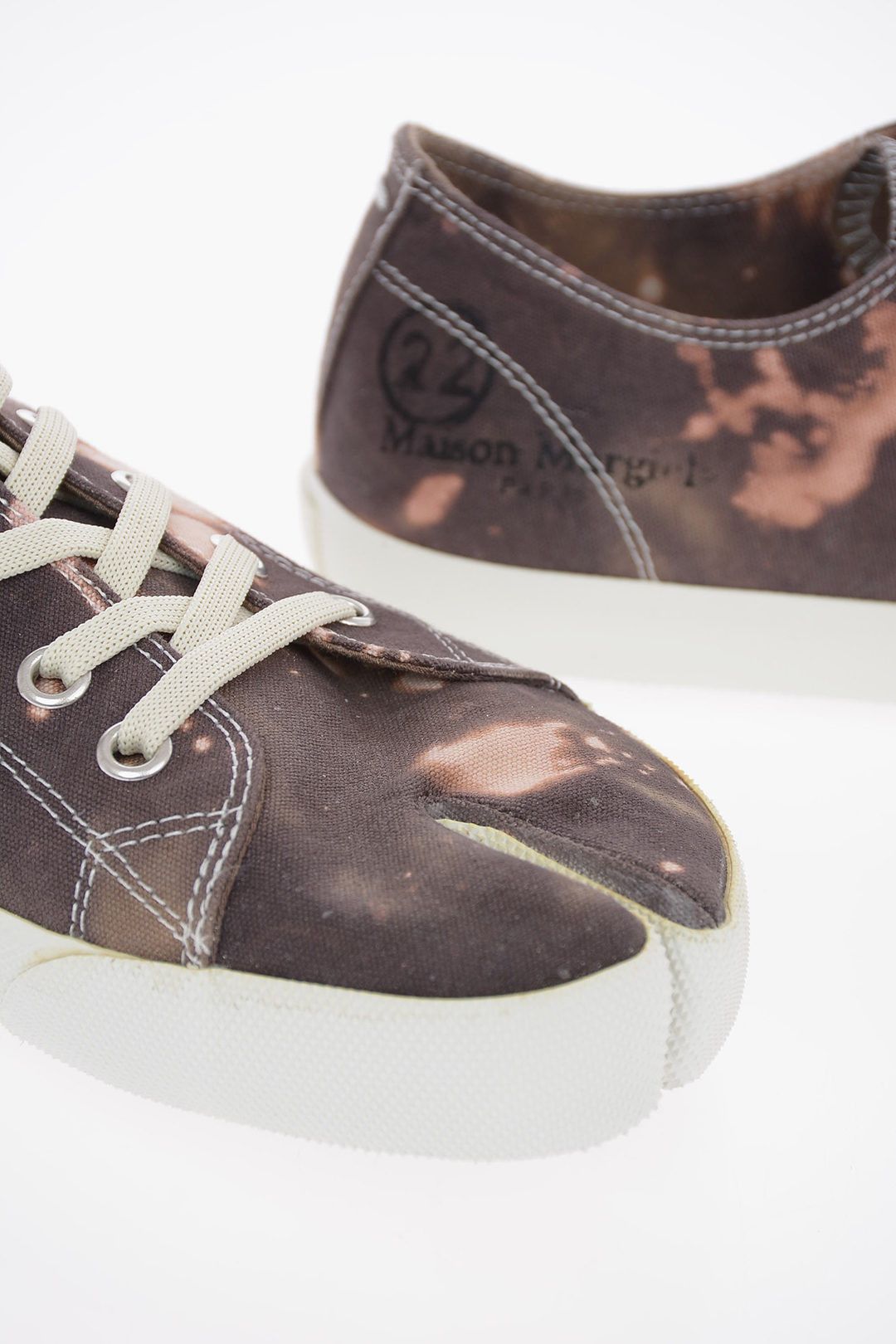 Maison Margiela o1y1124 Low-Top Sneakers In Multicolor Size US 6 / EU 39 - 2 Thumbnail