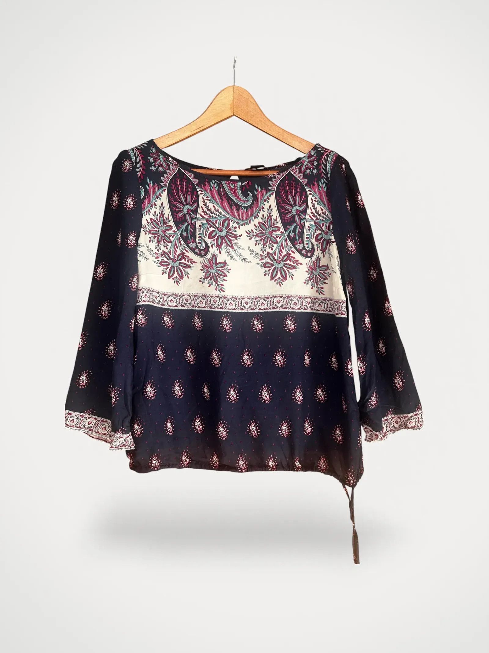 Banana Republic Banana Republic Blouse Size M / US 6-8 / IT 42-44 - 1 Thumbnail