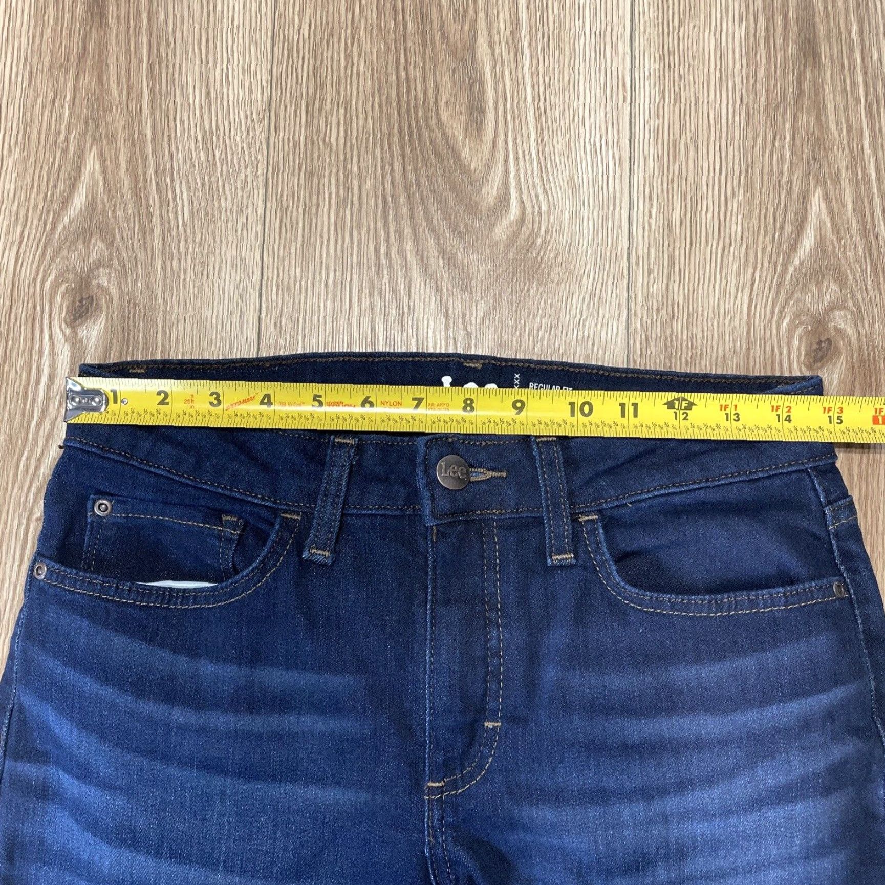 Lee VINTAGE Lee Women's Jeans Straight Leg Mid Rise 8 Blue Slim Fit Size ONE SIZE - 4 Thumbnail