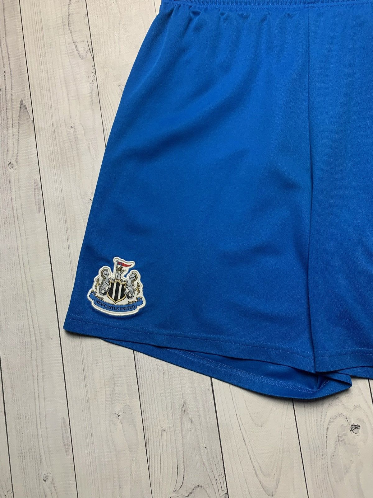Puma × Vintage Vintage puma New Castle United soccer shorts blue rare M Size US 32 / EU 48 - 2 Thumbnail