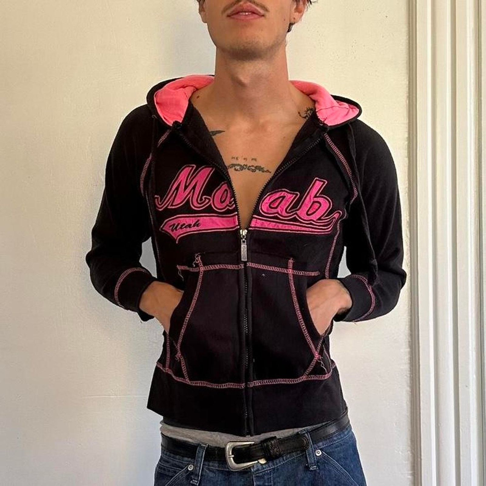 Vintage Vintage Y2K Pink Moab Utah Skater Hoodie Zip Up Sweatshirt Size M / US 6-8 / IT 42-44 - 6 Thumbnail