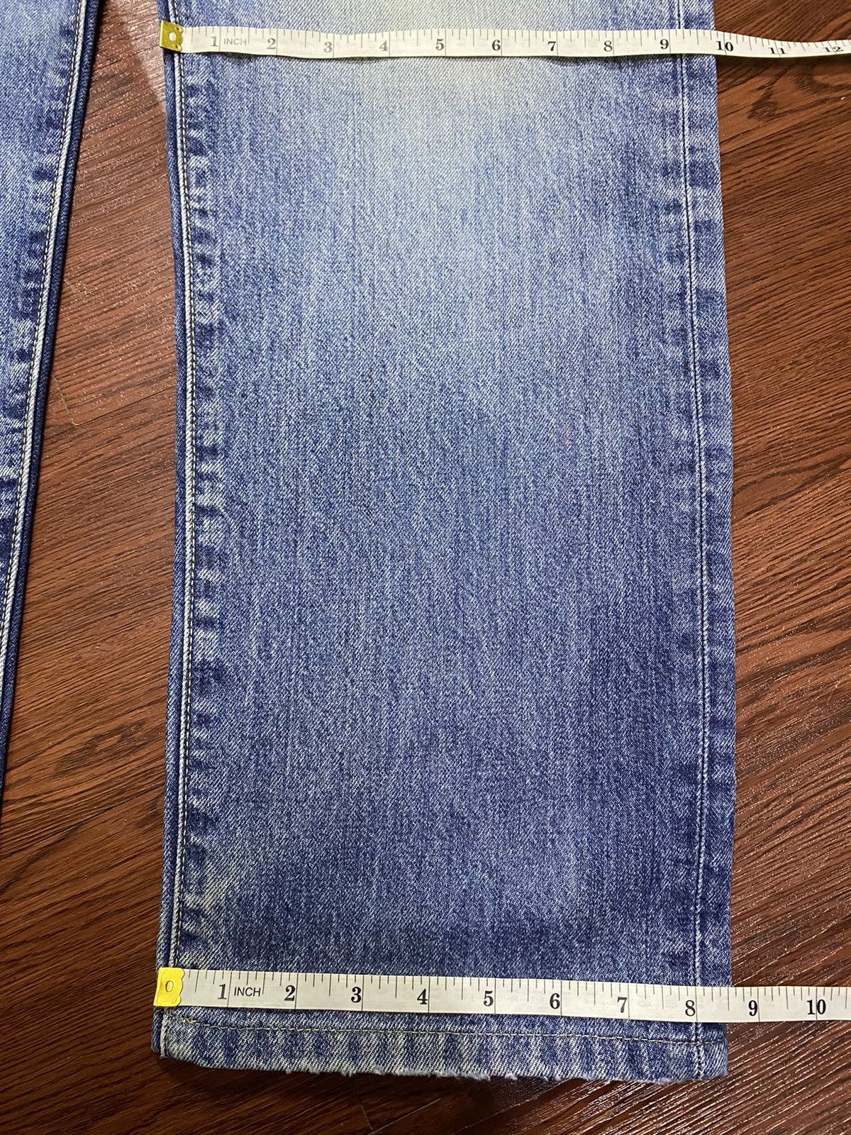 Japanese Brand Vintage Uniqlo Blue Wash Patched Distressed Loose Jeans Size US 36 / EU 52 - 19 Thumbnail