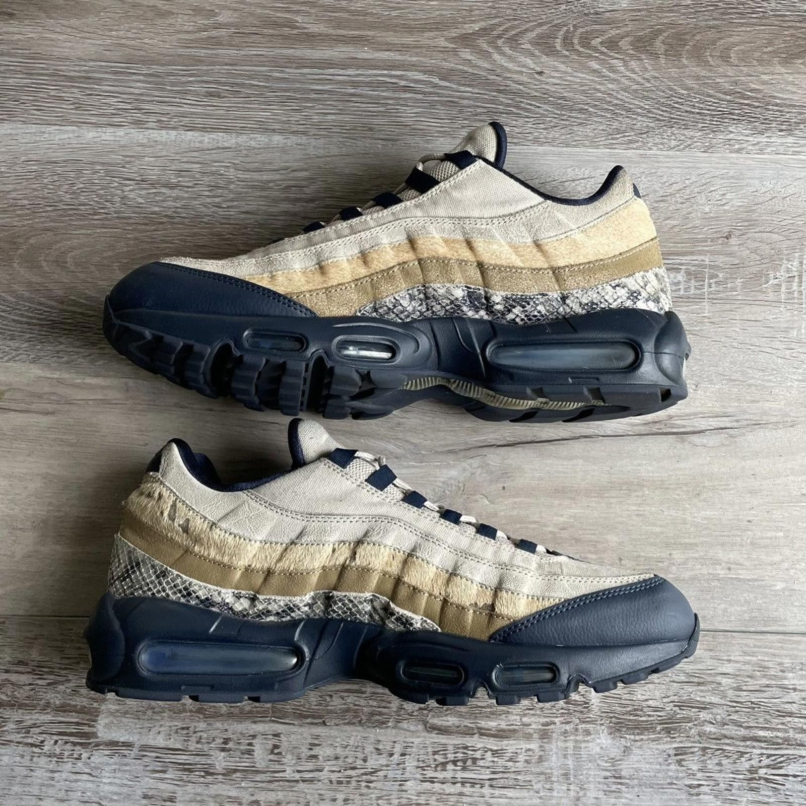 Nike NIKE • Air Max '95 "Snakeskin Newsprint" (13M) Size US 13 / EU 46 - 3 Thumbnail