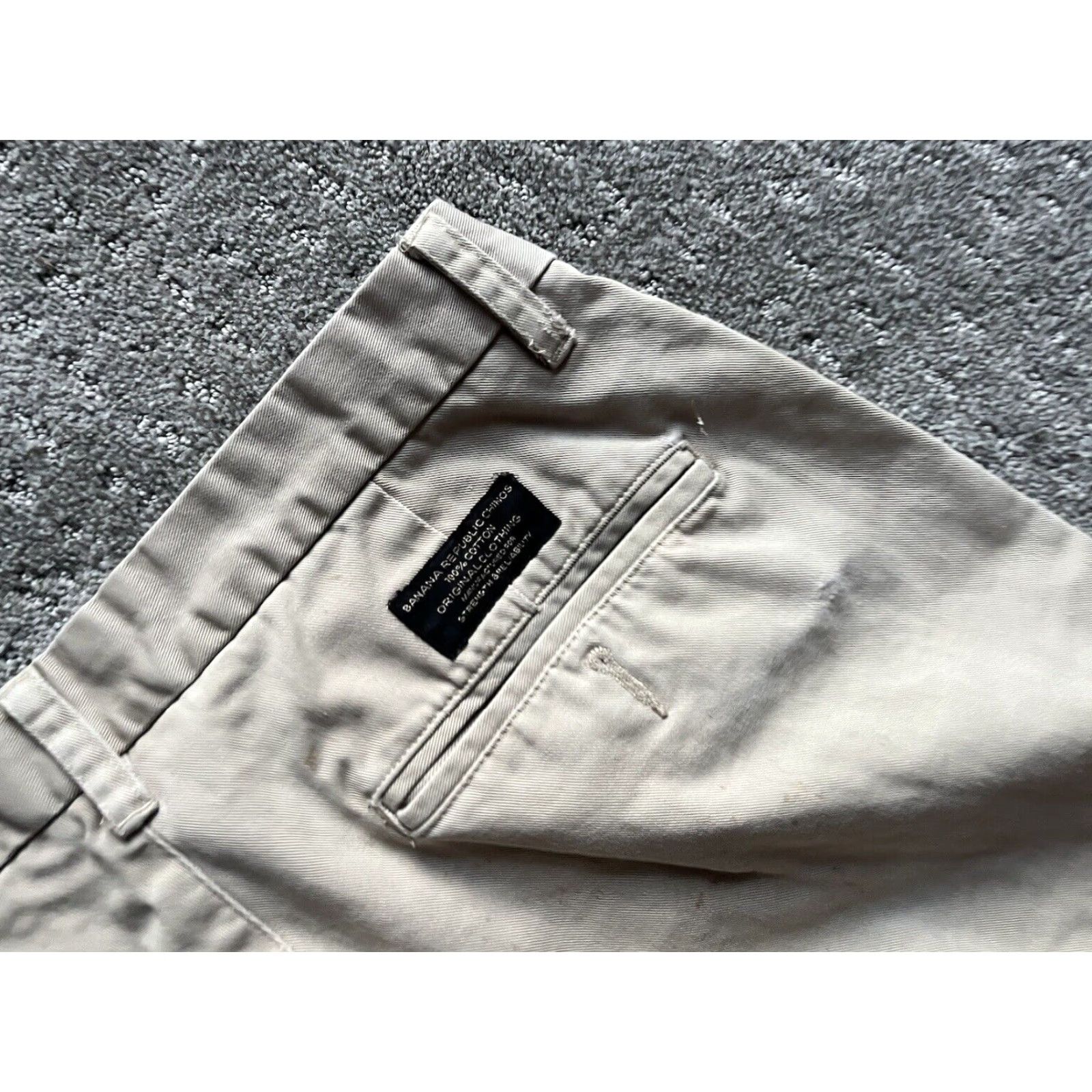 Banana Republic VINTAGE Banana Republic Khaki Pants Chino Mens 32R Regular Brown 29in Inseam Mens Size US 32 / EU 48 - 6 Thumbnail