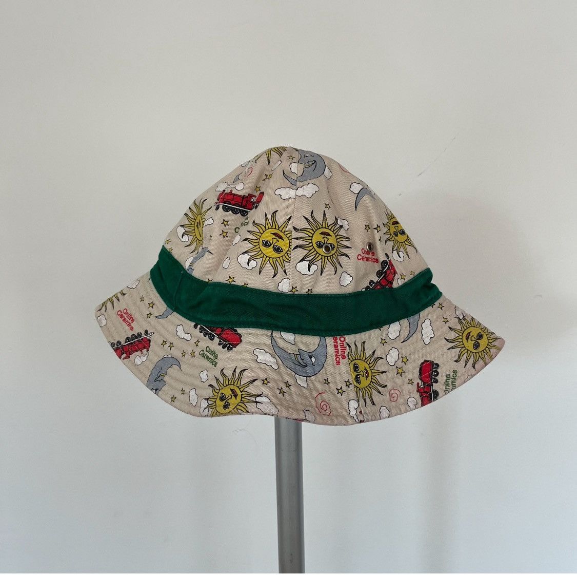Online Ceramics Online ceramics Choo Choo bucket hat brand new Size ONE SIZE - 1 Thumbnail
