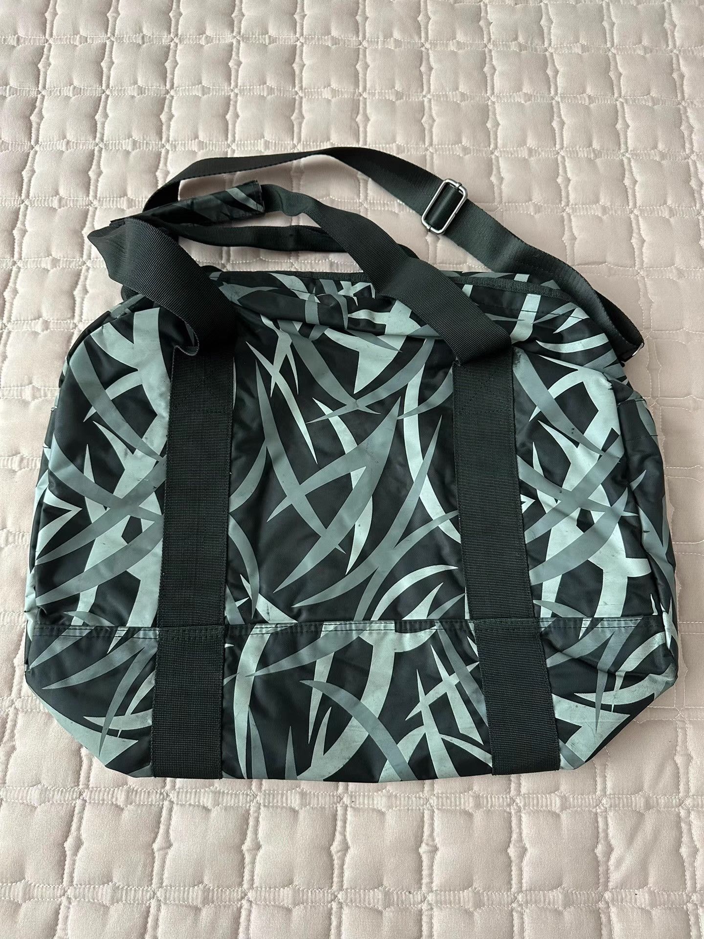 CLOT CLOT Edison Chen Thorn Tote Bag / Backpack / Shoulder Bag Size ONE SIZE - 5 Thumbnail