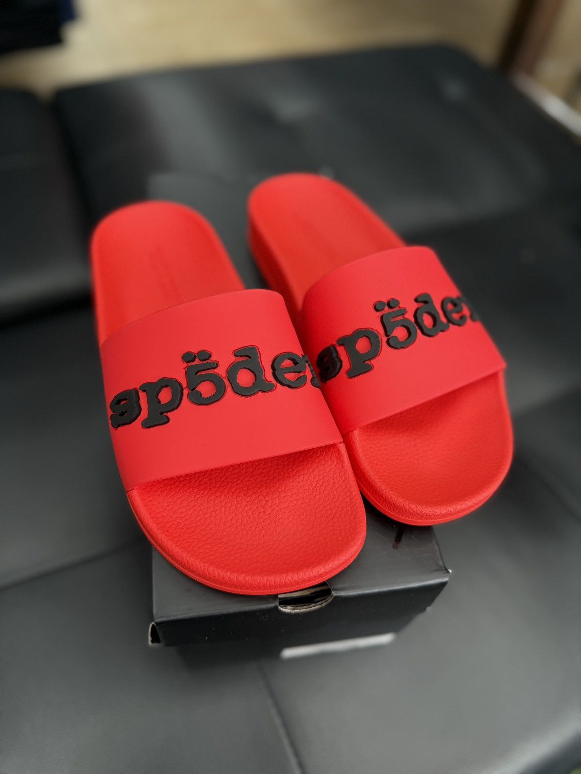 Sp5der Sp5der Red Slip On Slides Size (6) Brand New Size US 6 / EU 39 - 2 Thumbnail