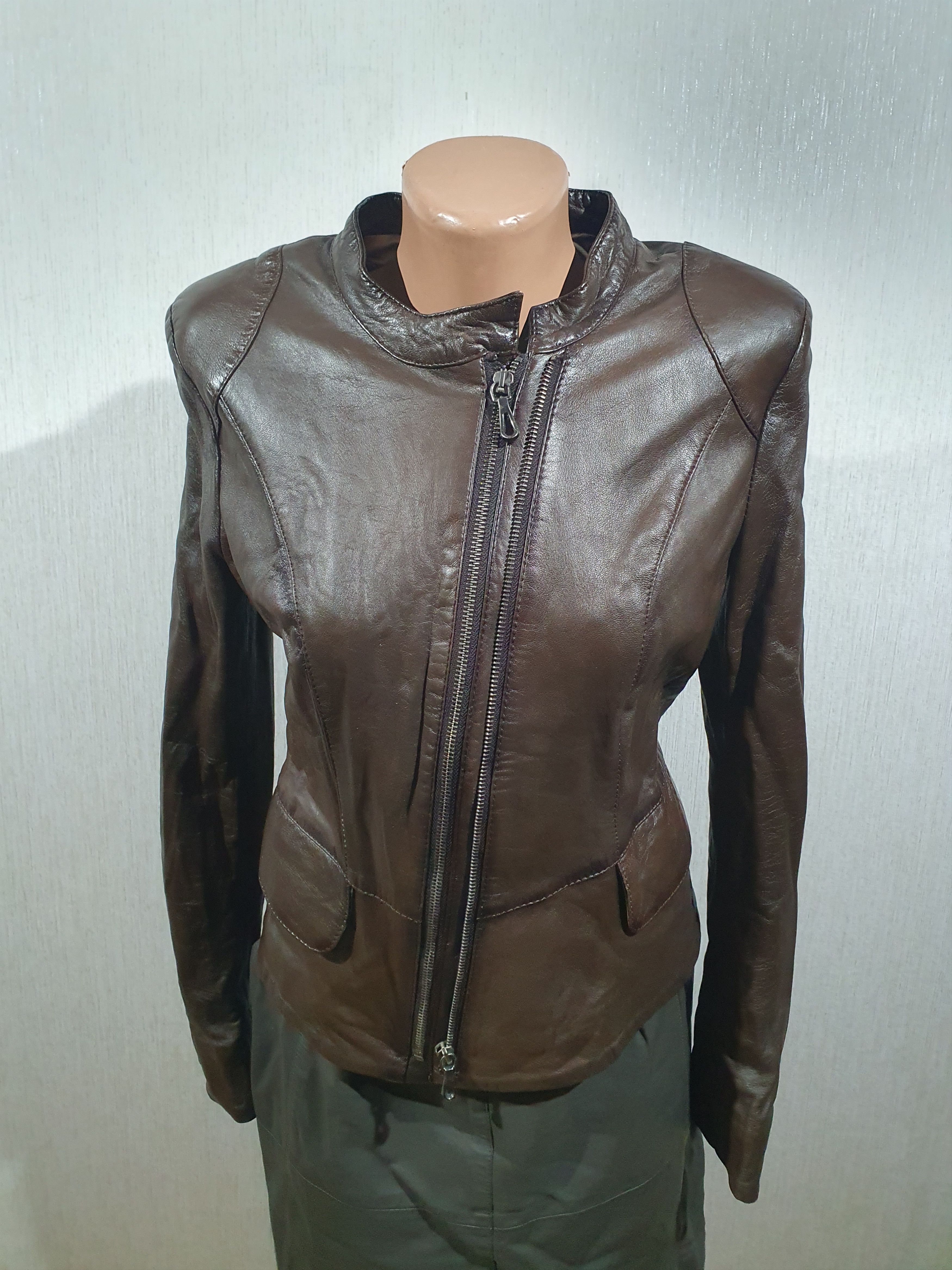 Other Leather gasket Size S / US 4 / IT 40 - 5 Thumbnail