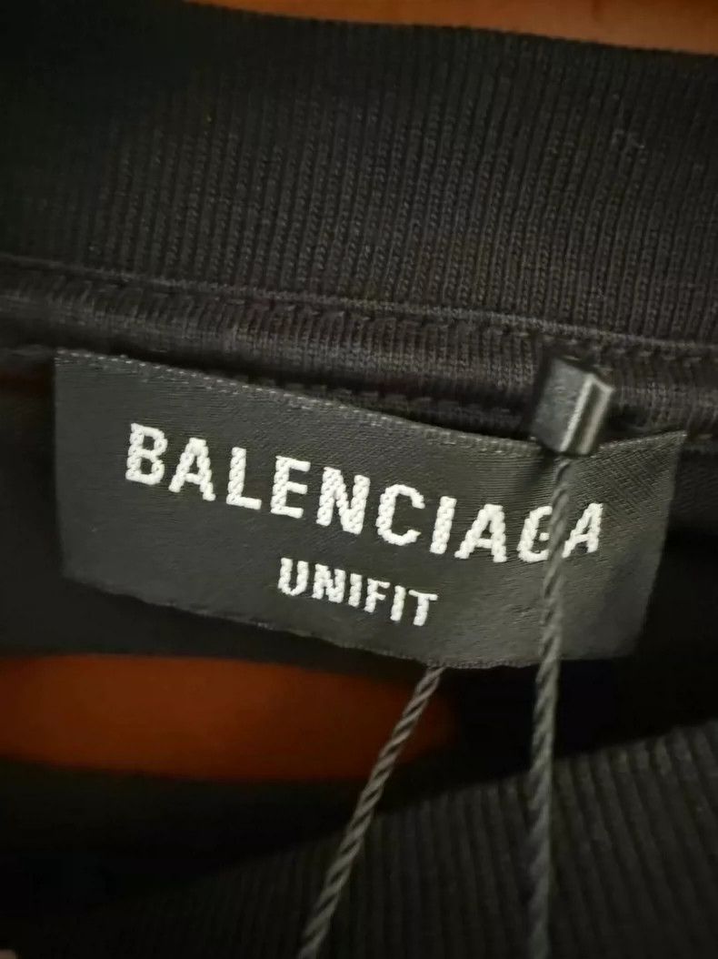 Balenciaga Balenciaga Destroy Logo Short Sleeve T-shirt Size XS Size US XS / EU 42 / 0 - 4 Thumbnail