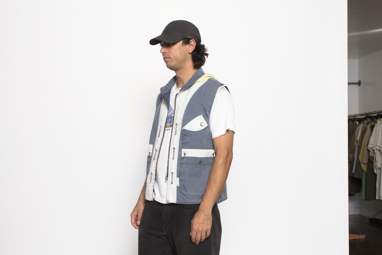 Vintage BLUE AND WHITE ZIP UP TECHNICAL VEST BY ROGERS Size US L / EU 52-54 / 3 - 2 Thumbnail
