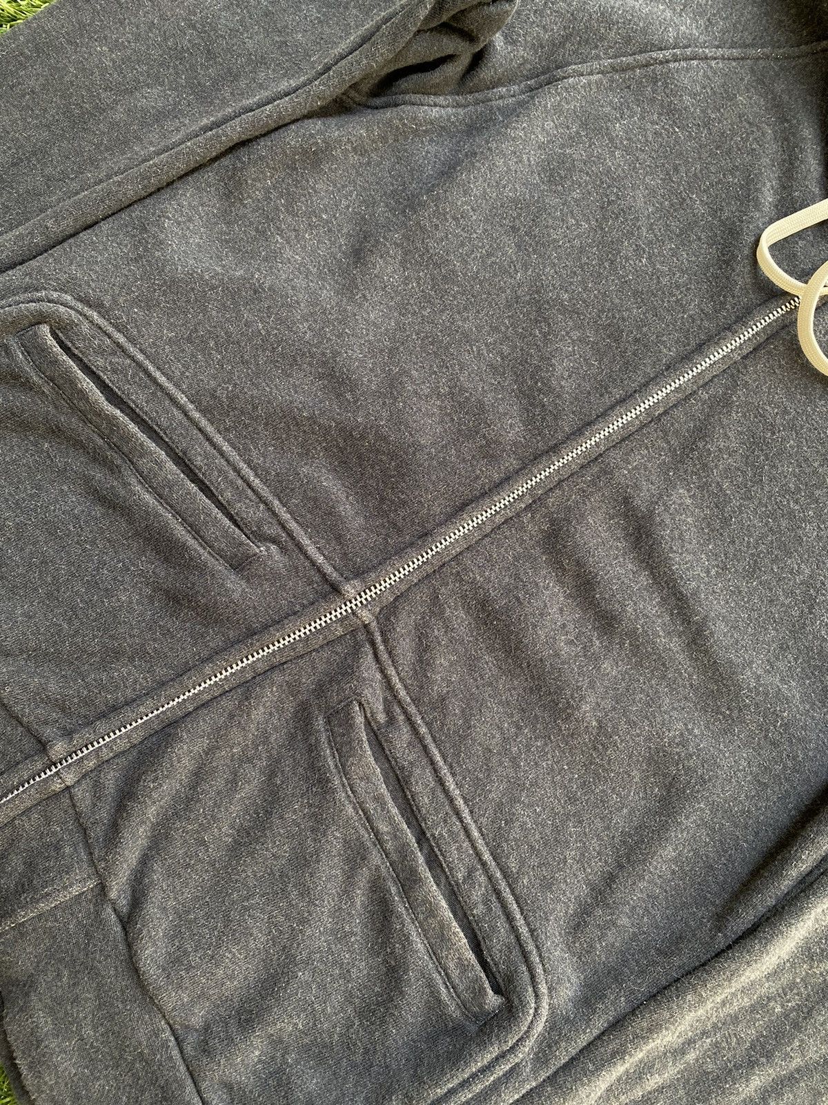Undercover × Uniqlo Vintage Uniqlo X Undercover Hoodie Zipper Size US M / EU 48-50 / 2 - 5 Thumbnail