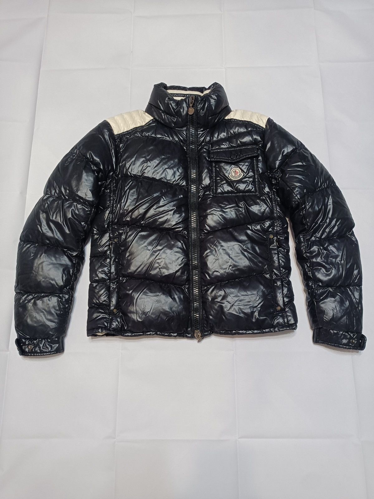 Moncler Moncler Grafton Austin Jacket puffer size 2-M Size US M / EU 48-50 / 2 - 1 Thumbnail