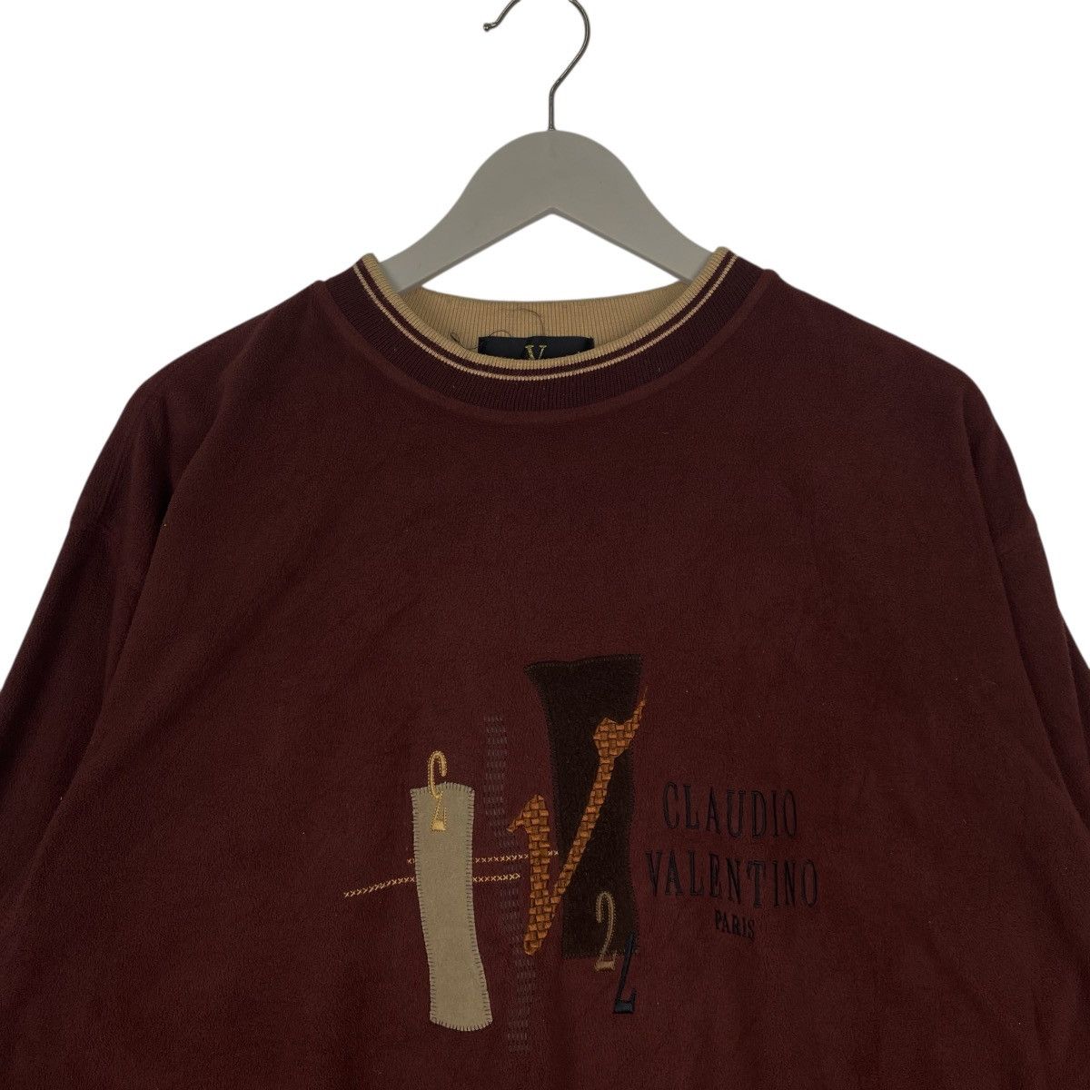 Other Vintage Claudio Valentino Sweatshirt Crewneck Big Embroider Size US L / EU 52-54 / 3 - 4 Thumbnail