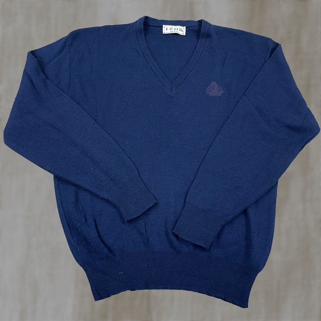 Izod VINTAGE IZOD Sweater Men L Navy Blue V Neck Made In USA 90s Golf Acrylic Shirt Mens Blue 90s USA Golf Pullover Knit Size US L / EU 52-54 / 3 - 1 Thumbnail