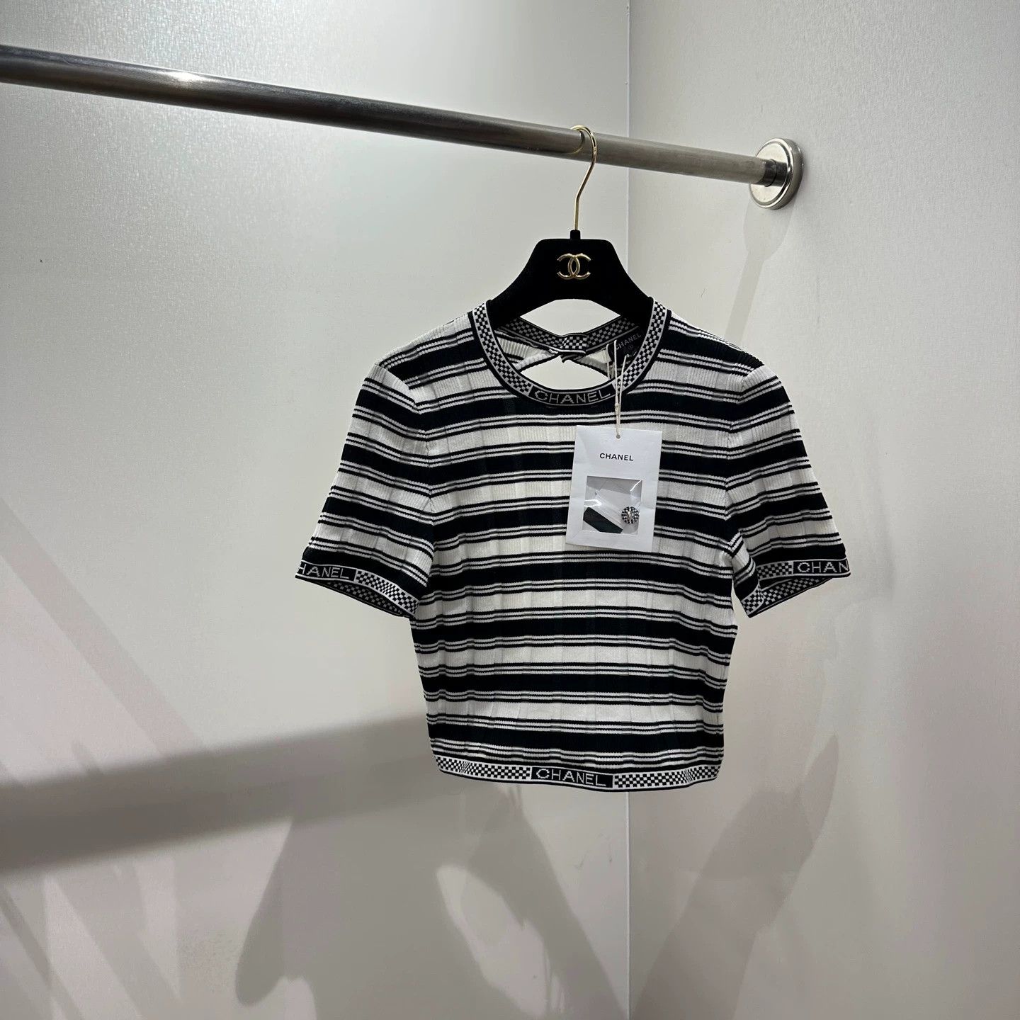 Chanel Chanel 23C Striped Backless Slogan Lettering SS Cotton 40 Size M / US 6-8 / IT 42-44 - 1 Thumbnail