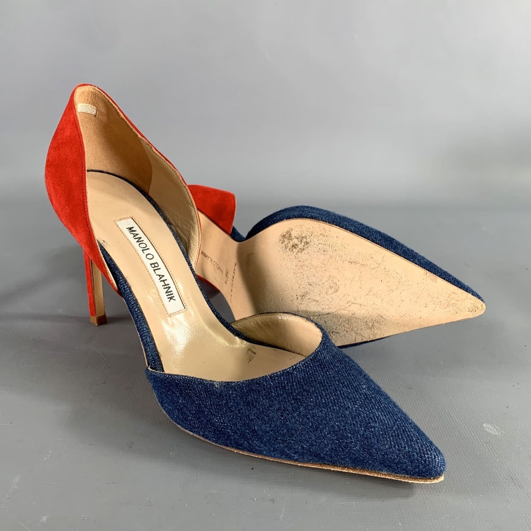 Manolo Blahnik MANOLO BLAHNIK Pumps Two Tone Suede Pointed Toe Blue Red Size 9.5 Women US Shoes Size US 10 / IT 40 - 5 Thumbnail
