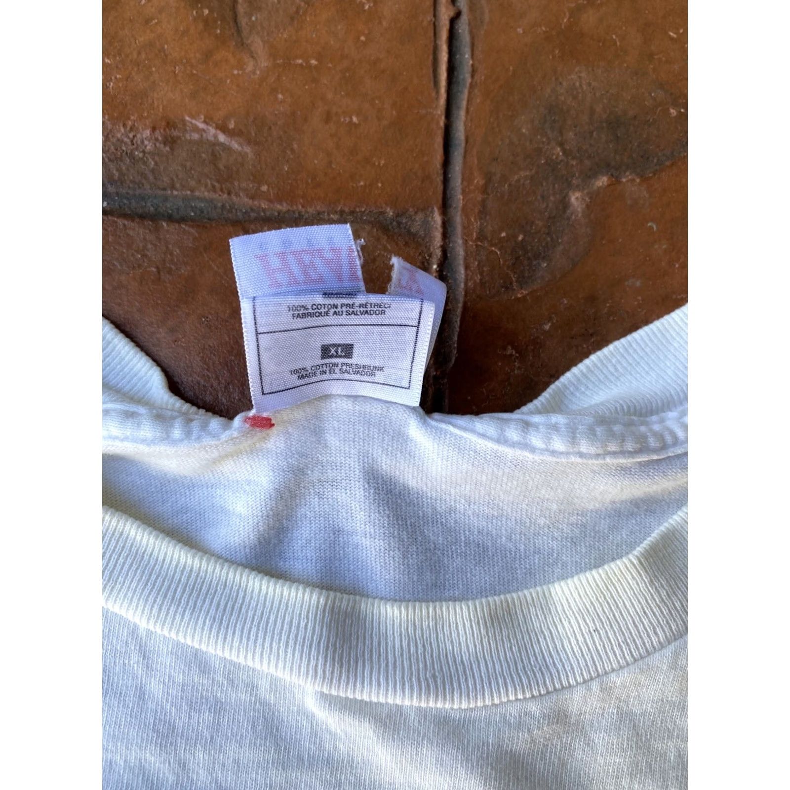 Fruit Of The Loom VINTAGE New York City Skyline Twin Towers Statue Of Liberty T-Shirt XL White Cotton Fruit of the Loom 90s Mens Short Sleeve Crew Neck Graphic Print Size US XL / EU 56 / 4 - 2 Thumbnail