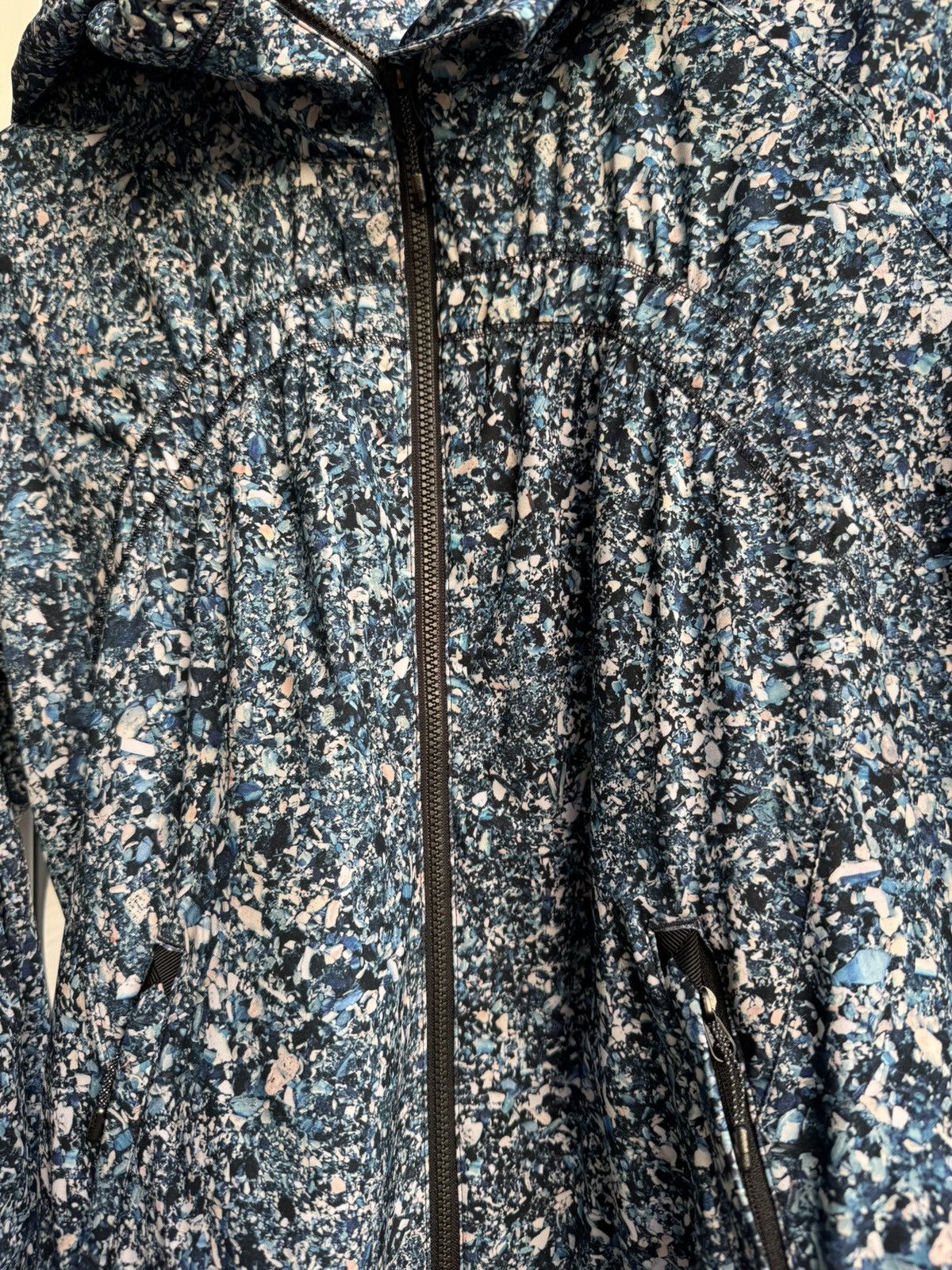 Lululemon Lululemon Women’s Blue Packable Hood Full Zip Jacket Sz.S Size S / US 4 / IT 40 - 6 Thumbnail