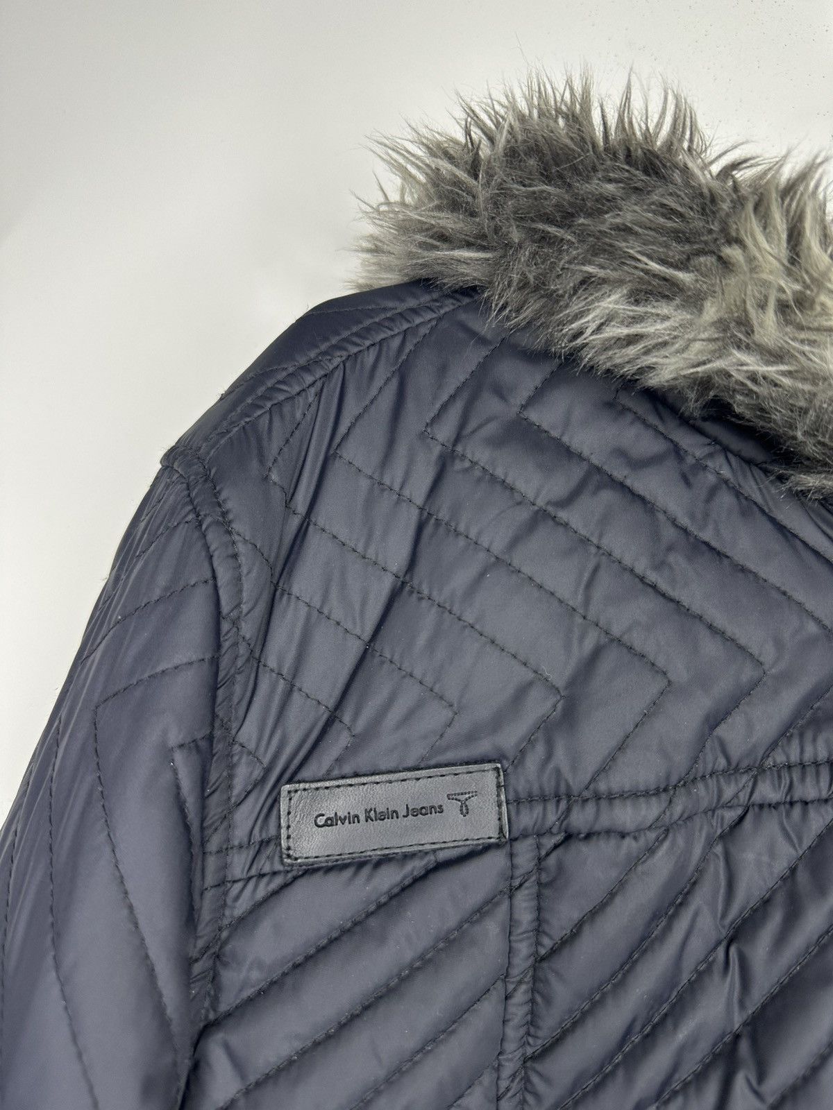 Calvin Klein CALVIN KLEIN PUFFER FUR HOODIE Size S / US 4 / IT 40 - 4 Thumbnail