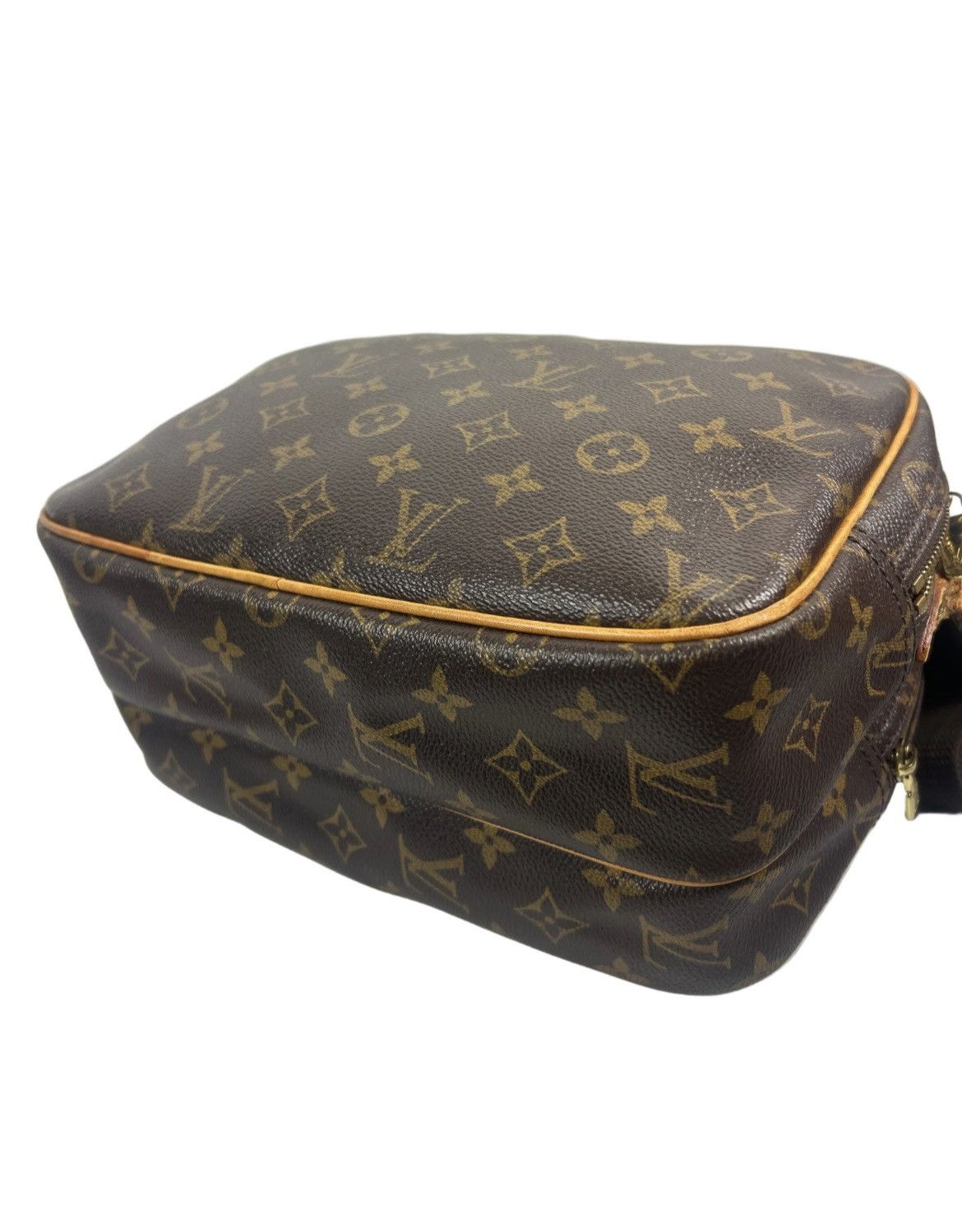 Louis Vuitton Louis Vuitton Monogram Reporter Crossbody Bag Size ONE SIZE - 3 Thumbnail