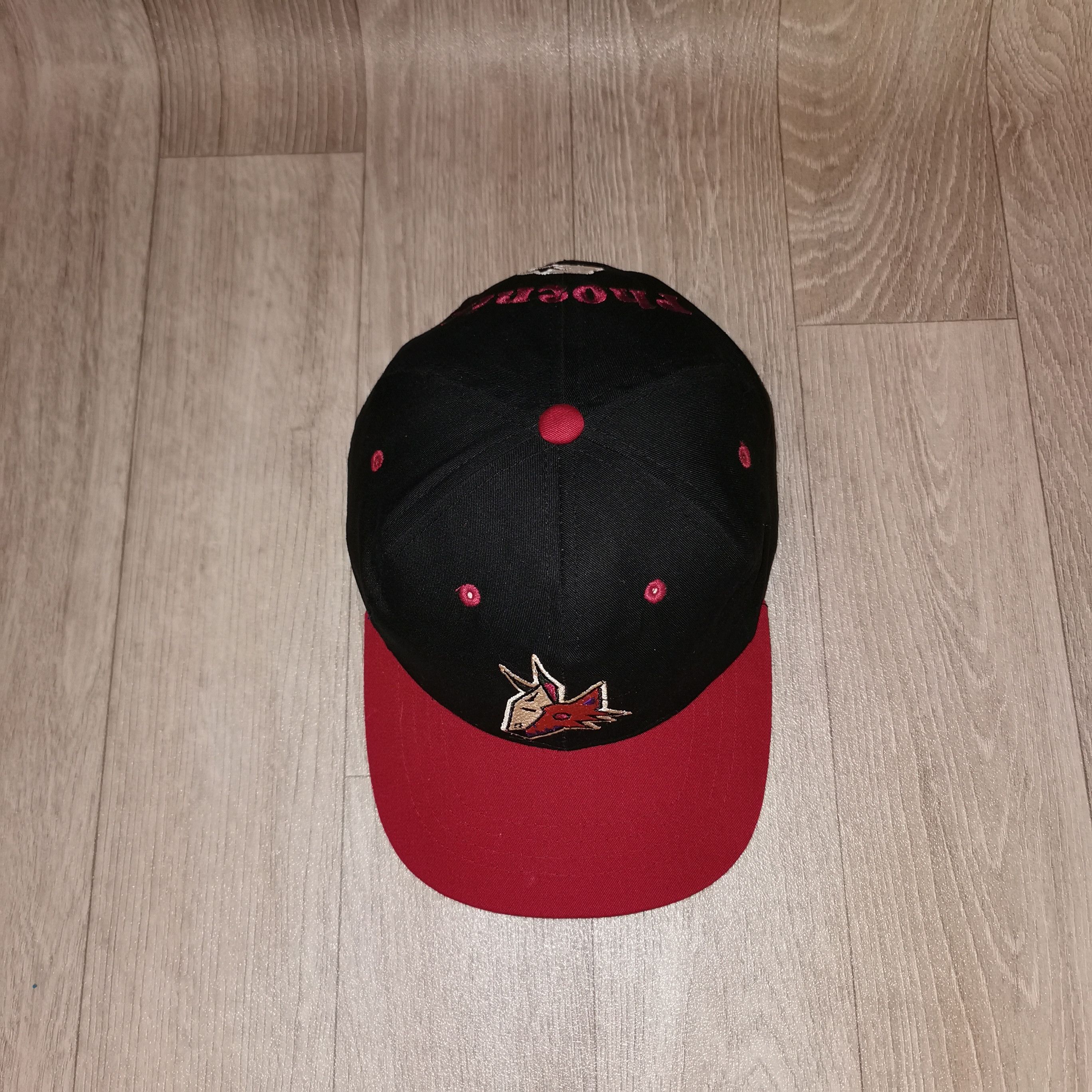 Starter RARE Vintage 1990s Phoenix Coyotes NHL Starter SnapBack Hat Size ONE SIZE - 4 Thumbnail