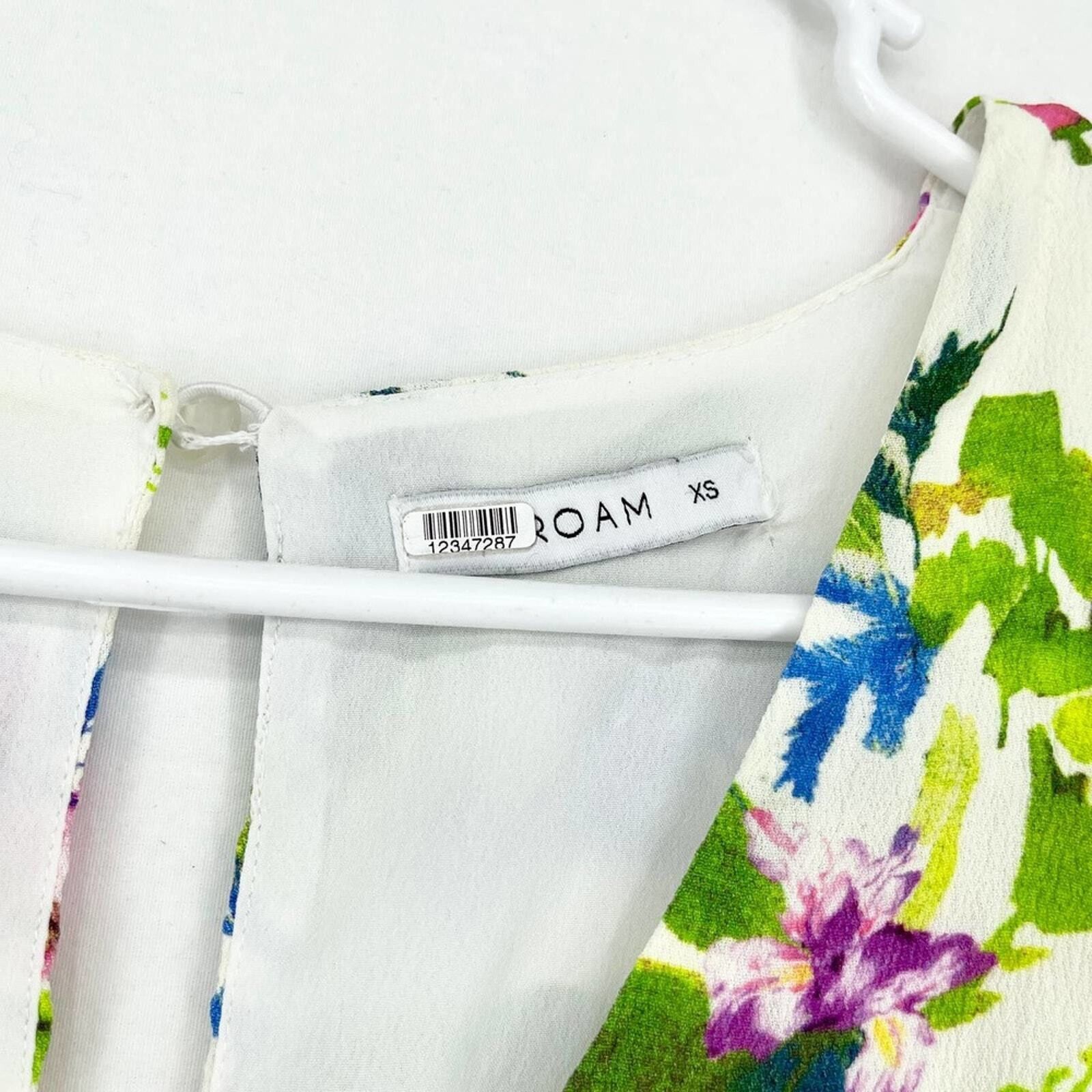 Other Roam Positano Cream Floral Cap Sleeve V Neck Mini Dress XS Size XS / US 0-2 / IT 36-38 - 2 Thumbnail