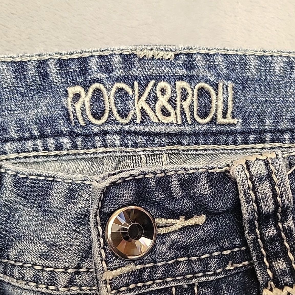 Denime Rock & Roll Cowgirl Jeans Womens 29x32 Faded Distressed Denim Mid Rise Skinny Jeans 90s Western USA Mens Womens Boys Girls Size 29" - 4 Thumbnail
