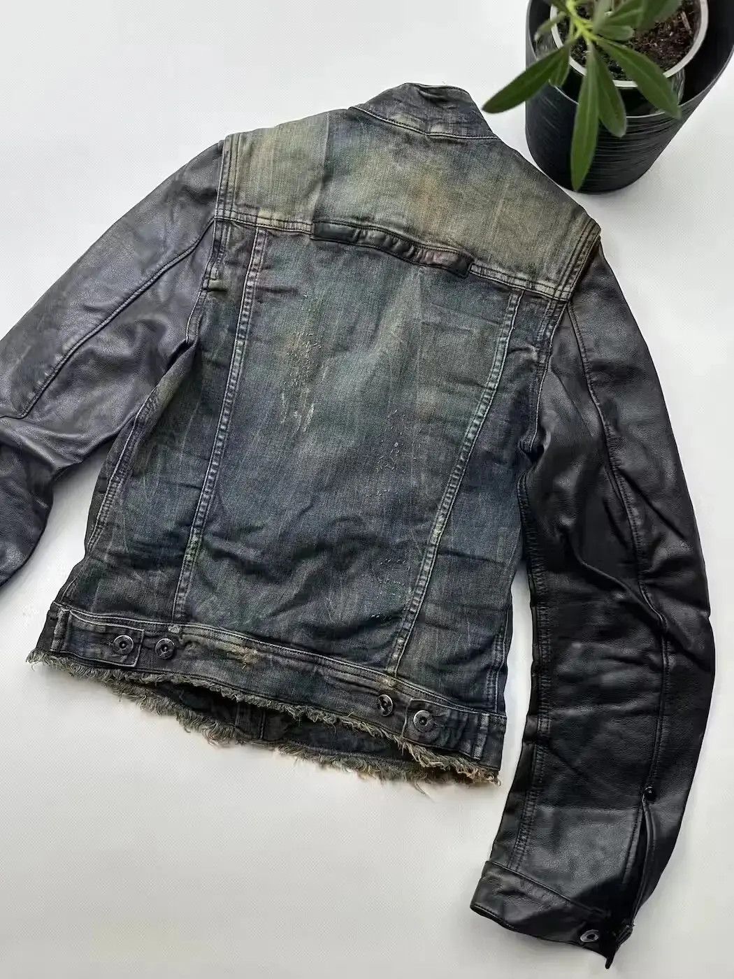 G-Star G-Star Vintage Faded Amazing Cropped Denim Jacket (3) Size S / US 4 / IT 40 - 9 Thumbnail
