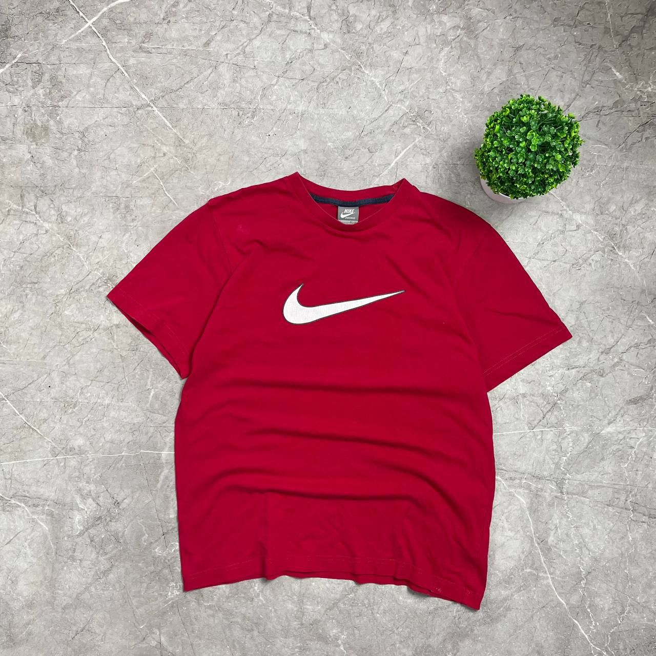 Nike Vintage Nike Center Logo Boxy Fit T-Shirt,Size L, Size US L / EU 52-54 / 3 - 1 Thumbnail
