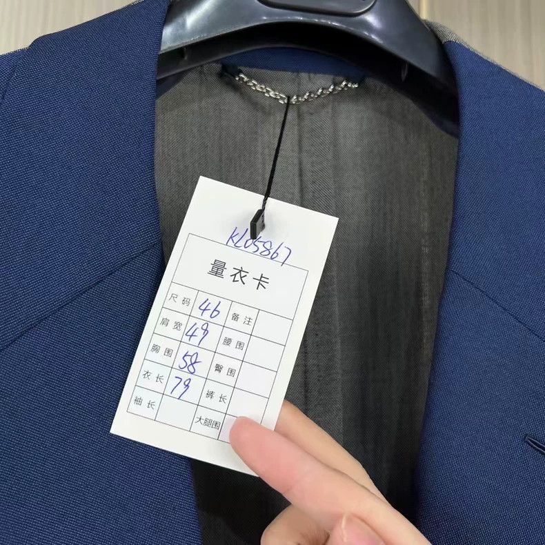 Louis Vuitton LOUIS VUITTON Blue and grey wool suit jacket 2504-Nextarrow Size US S / EU 44-46 / 1 - 8 Thumbnail