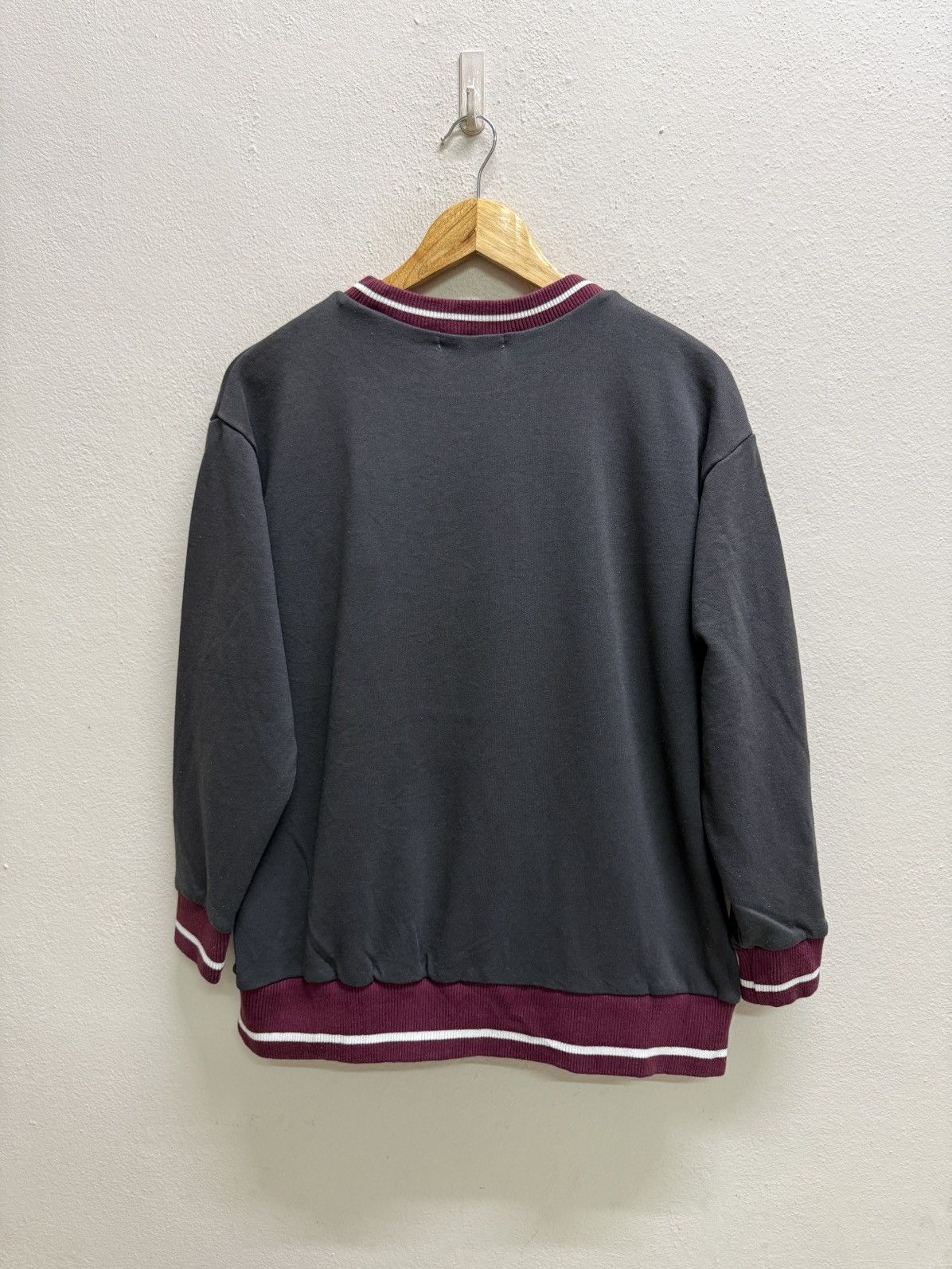 Vintage Vintage Confidence Brown Colar Sweatshirt Size US M / EU 48-50 / 2 - 17 Thumbnail