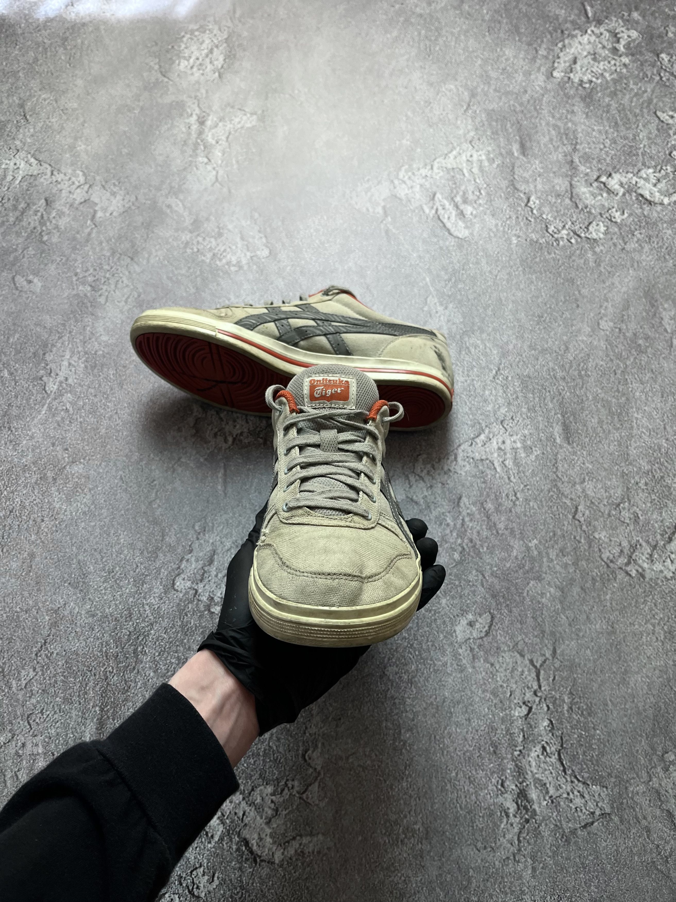 Asics Asics Onitsuka Tiger Sneaker Style Running Aaron CV 43.5 Size US 10.5 / EU 43-44 - 5 Thumbnail