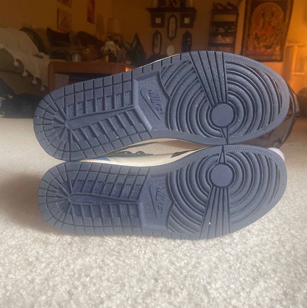 Jordan Brand Jordan 1 Obsidian Size US 11.5 / EU 44-45 - 5 Thumbnail