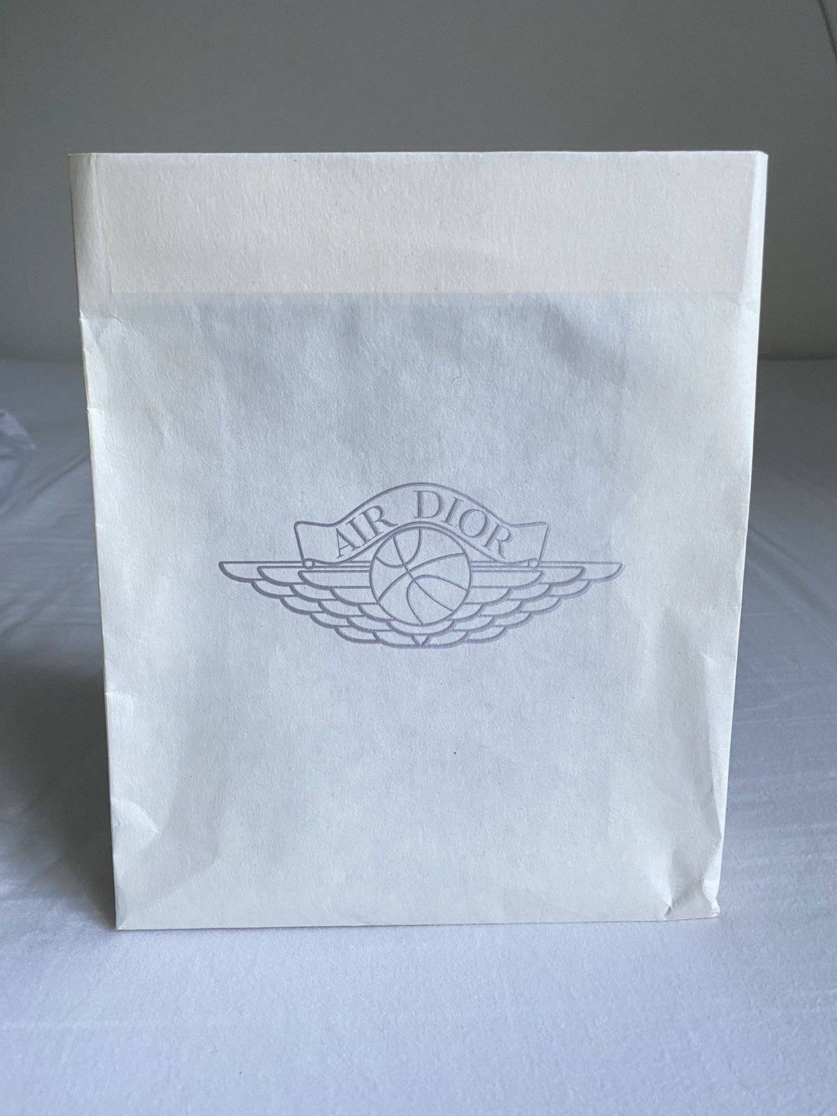 Dior × Jordan Brand Dior x Air Jordan Bag Size ONE SIZE - 11 Thumbnail