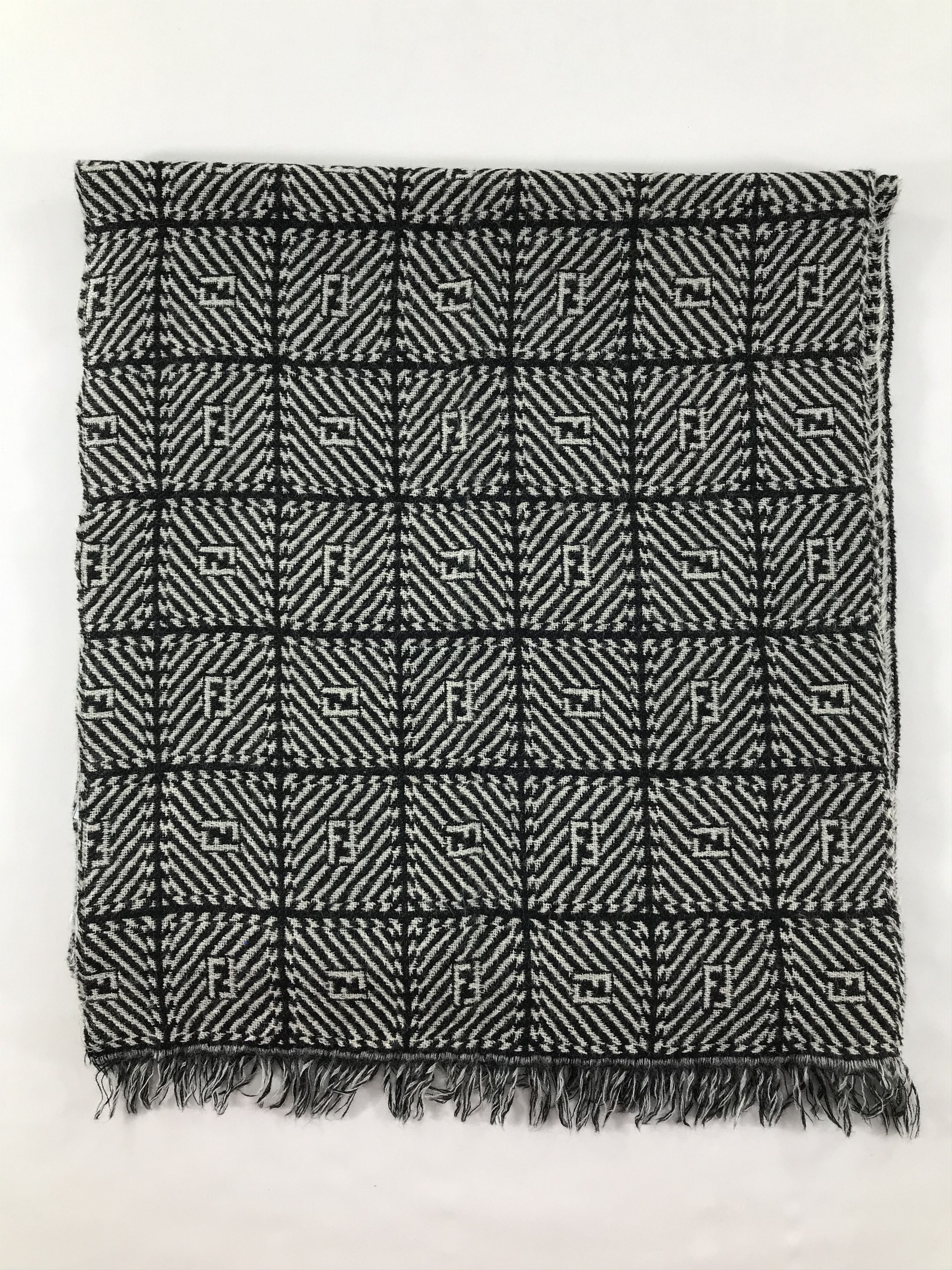 Fendi Vintage Fendi Scarf/Muffler/Neckwear MF1566 Size ONE SIZE - 2 Thumbnail