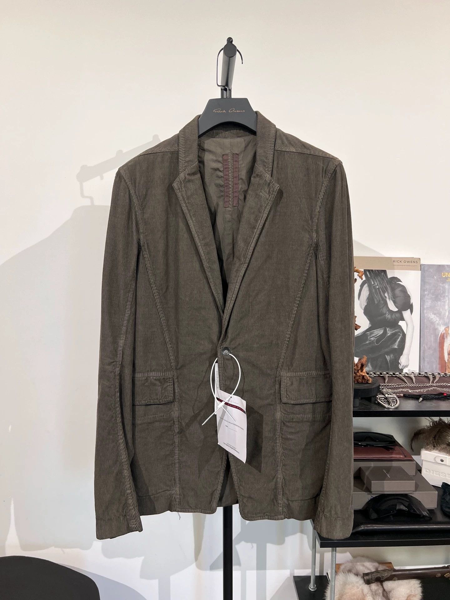 Rick Owens Rick Owens DRKSHDW brown corduroy blazer XS Size US XS / EU 42 / 0 - 1 Thumbnail