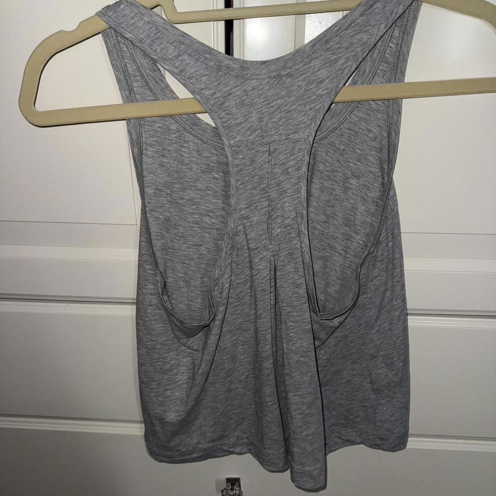 Lululemon Lululemon love cropped pleated muscle tank Size M / US 6-8 / IT 42-44 - 2 Thumbnail