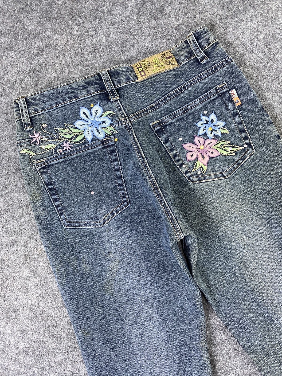 Jean × Vogue Vogue Floral Embroidery Flared Wash Jeans - J1038 Size 27" / US 4 / IT 40 - 6 Thumbnail