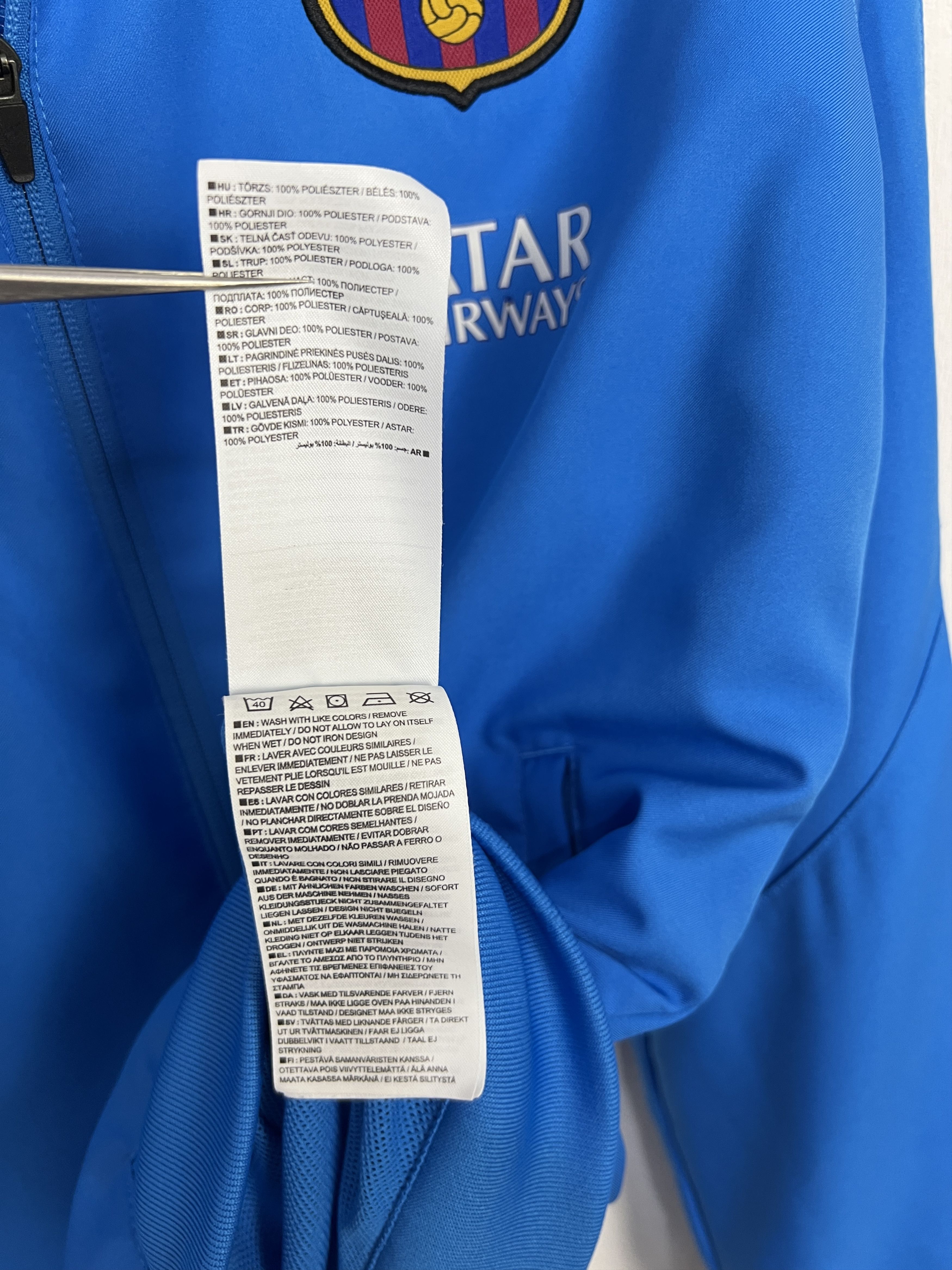Nike Vintage Nike FC Barcelona Football Blue Train Jacket Soccer Size US M / EU 48-50 / 2 - 12 Thumbnail