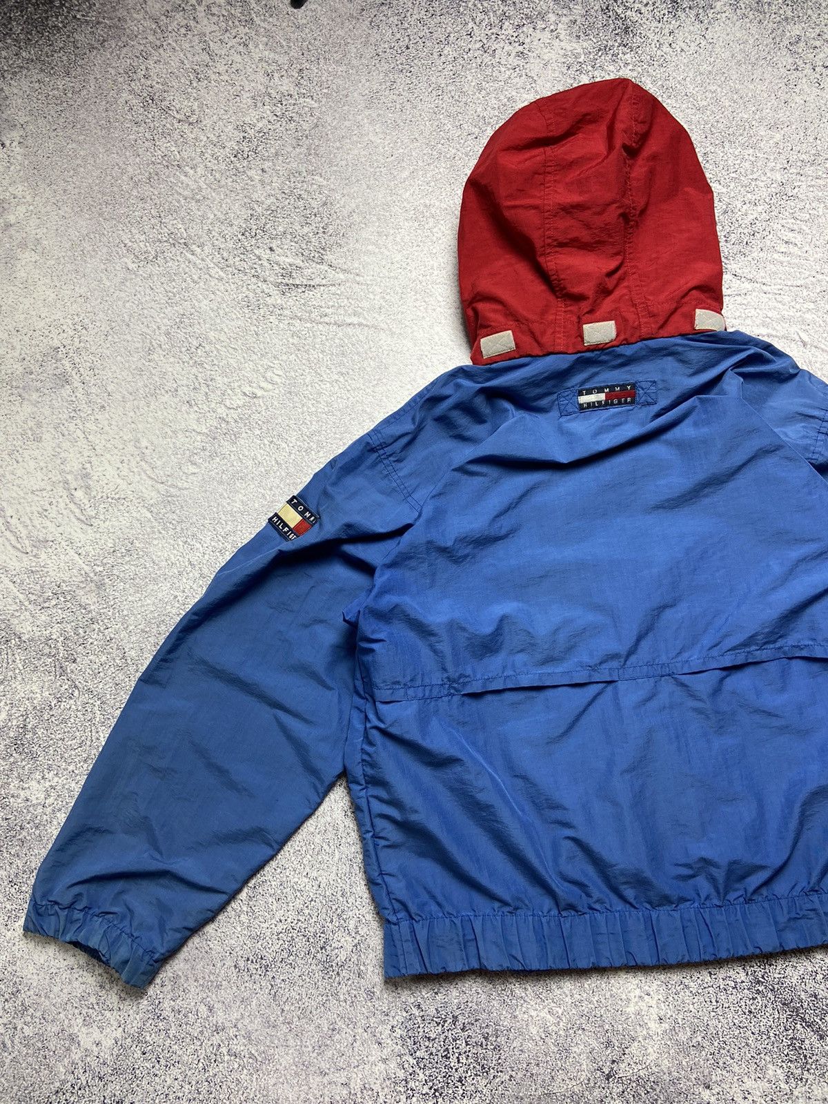 Tommy Hilfiger Vintage Tommy Hilfiger Jacket Street Style Rain Coat Design Size US S / EU 44-46 / 1 - 19 Thumbnail