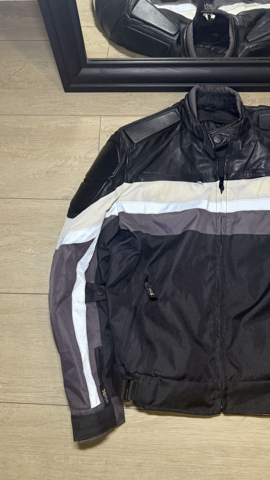 Harley Davidson Rare Xelement Leather Motorcycle Jacket 3m Reflective Size US L / EU 52-54 / 3 - 3 Thumbnail