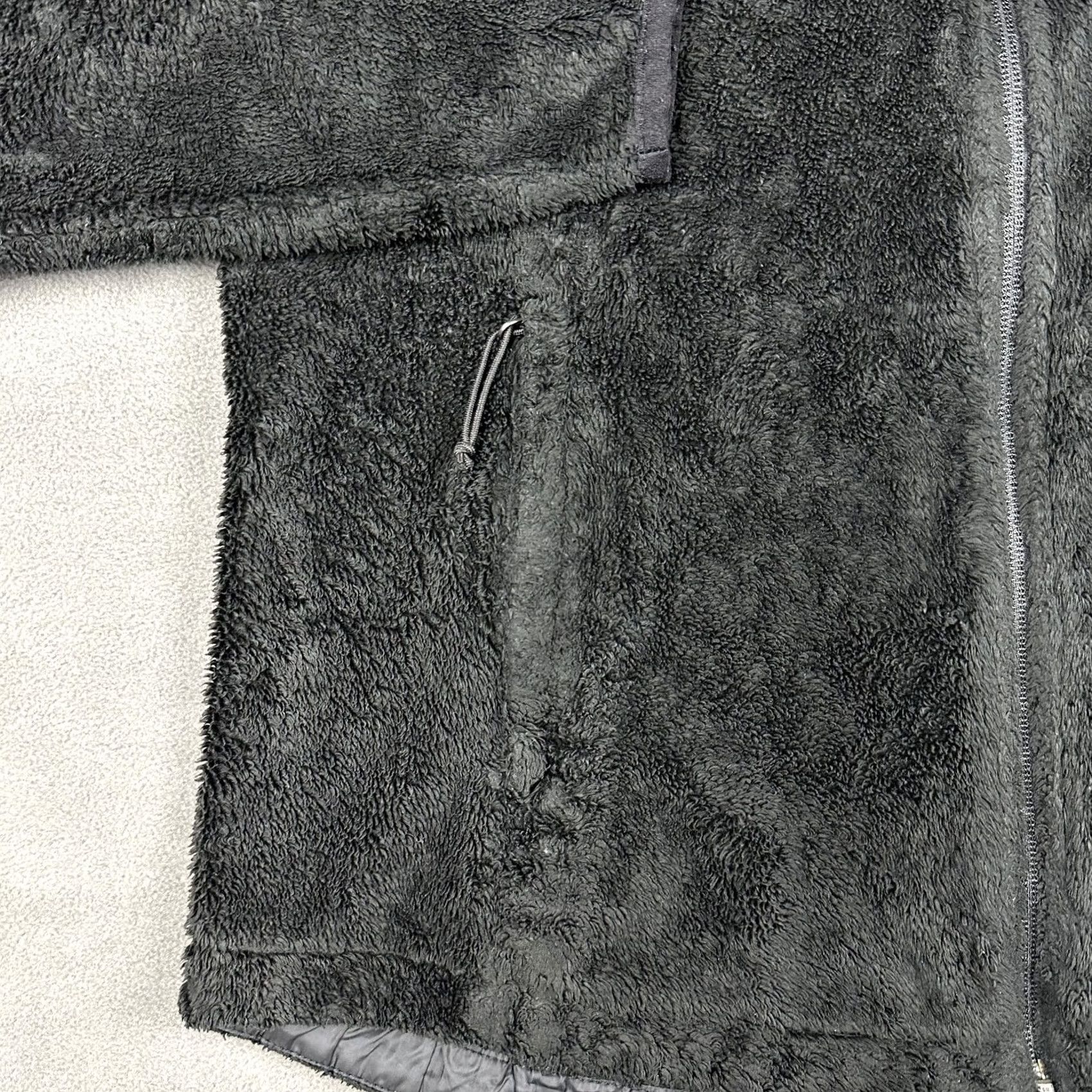 The North Face The North Face Jacket Womens Medium Black Osito 2 Fleece Full Zip High Pile Size M / US 6-8 / IT 42-44 - 5 Thumbnail