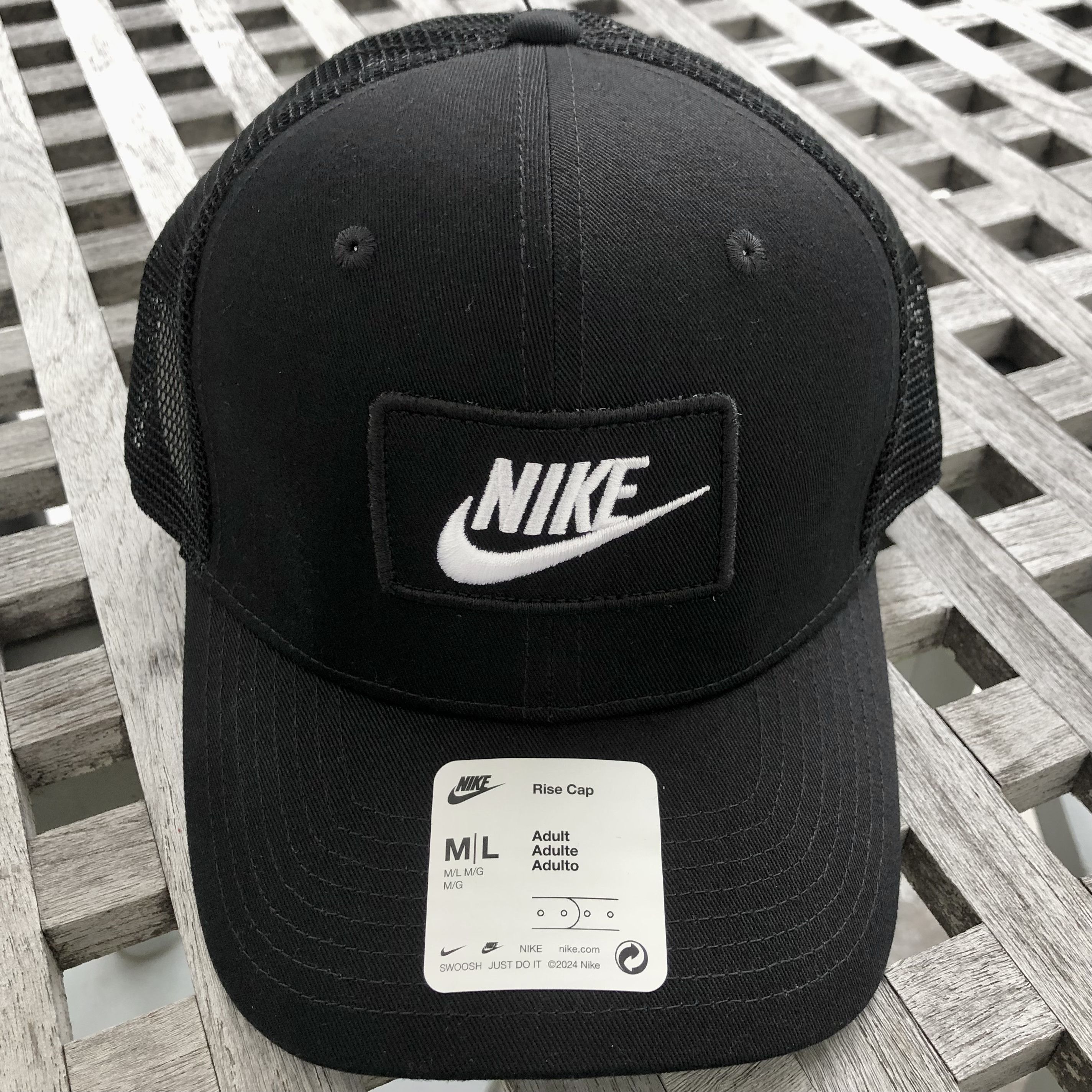 Nike Nike Box Logo Trucker Snapback Cap Hat M / L Size ONE SIZE - 1 Thumbnail