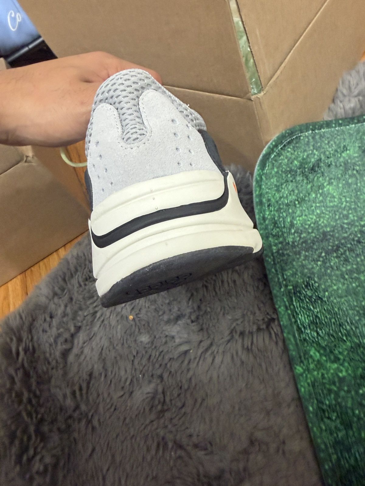 Yeezy Adidas Yeezy 700 size 11 NEW W BOX Size US 11 / EU 44 - 6 Thumbnail