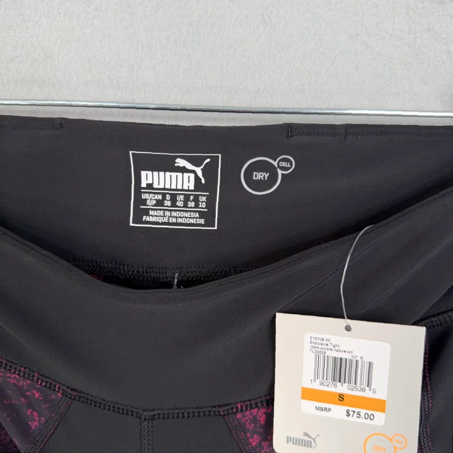 Puma PUMA Leggings Womens Small Black Explosive Tight High Rise Ankle Yoga Running Size 28" / US 6 / IT 42 - 5 Thumbnail