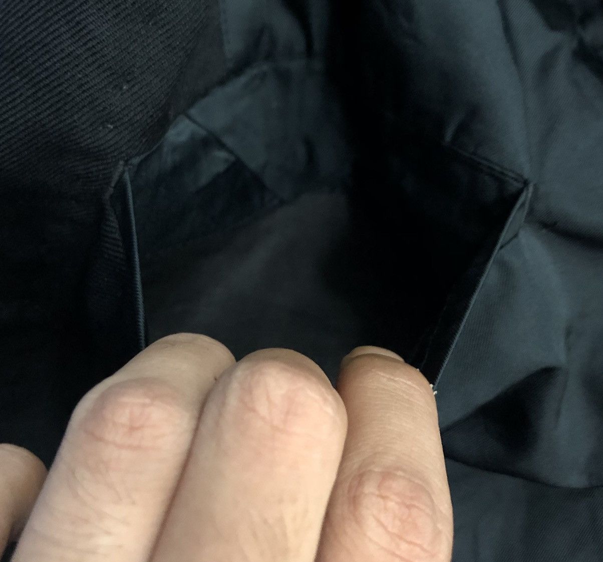 Comme des Garcons Homme Plus Comme des Garçons Homme Plus Red Stitch Lapel Black Wool (S) Size US S / EU 44-46 / 1 - 17 Thumbnail