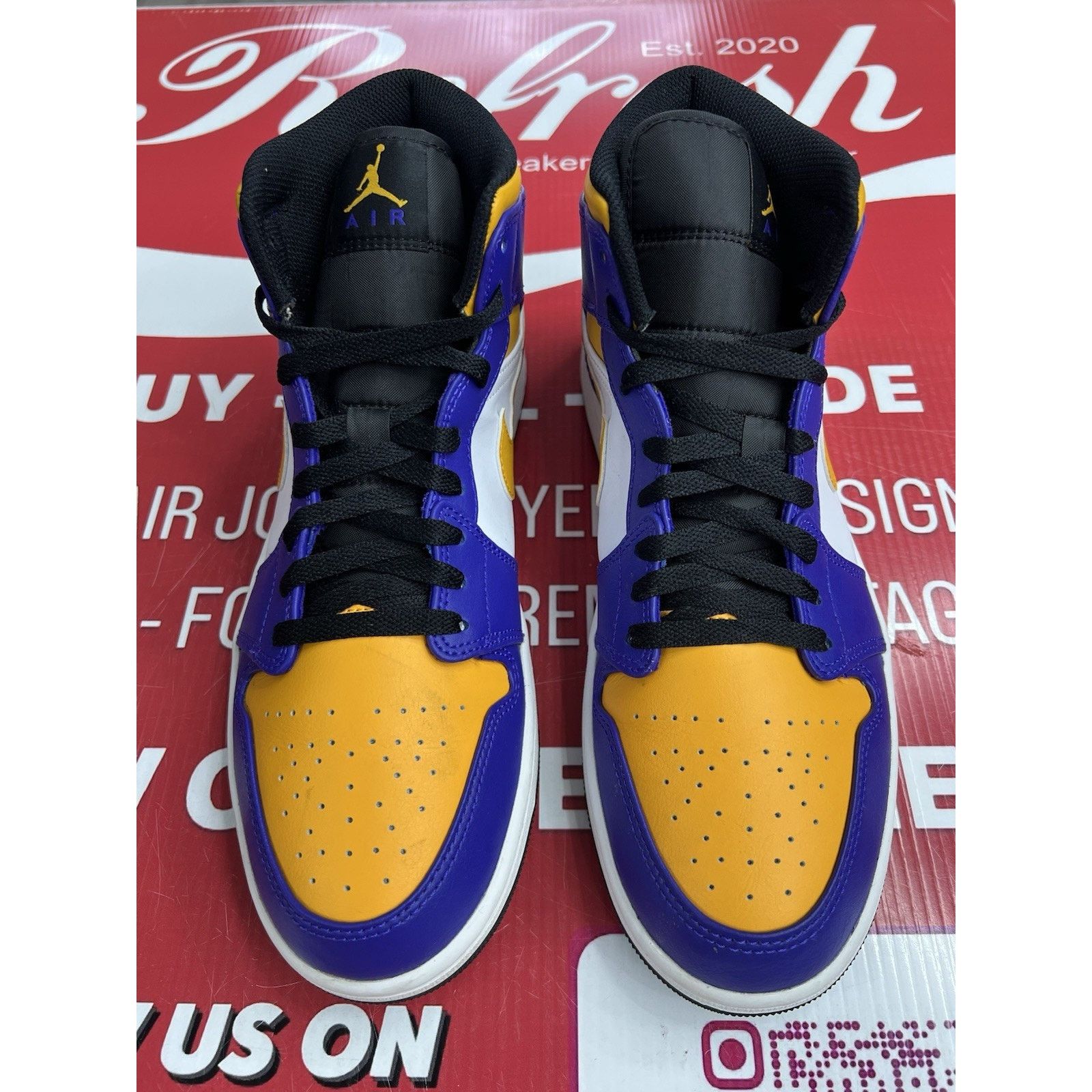 Jordan Brand Air Jordan 1 Mid Lakers (2022) Size 11 (DQ8426-517) Size US 11 / EU 44 - 4 Thumbnail