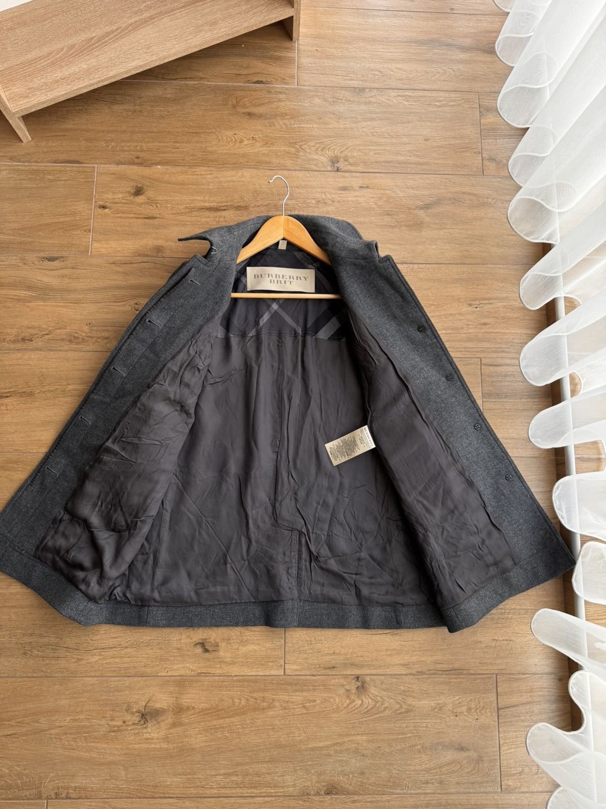 Burberry × Vintage Vintage Burberry Brit Luxury W’ Wool Grey Blend Peacoat Size S / US 4 / IT 40 - 13 Thumbnail