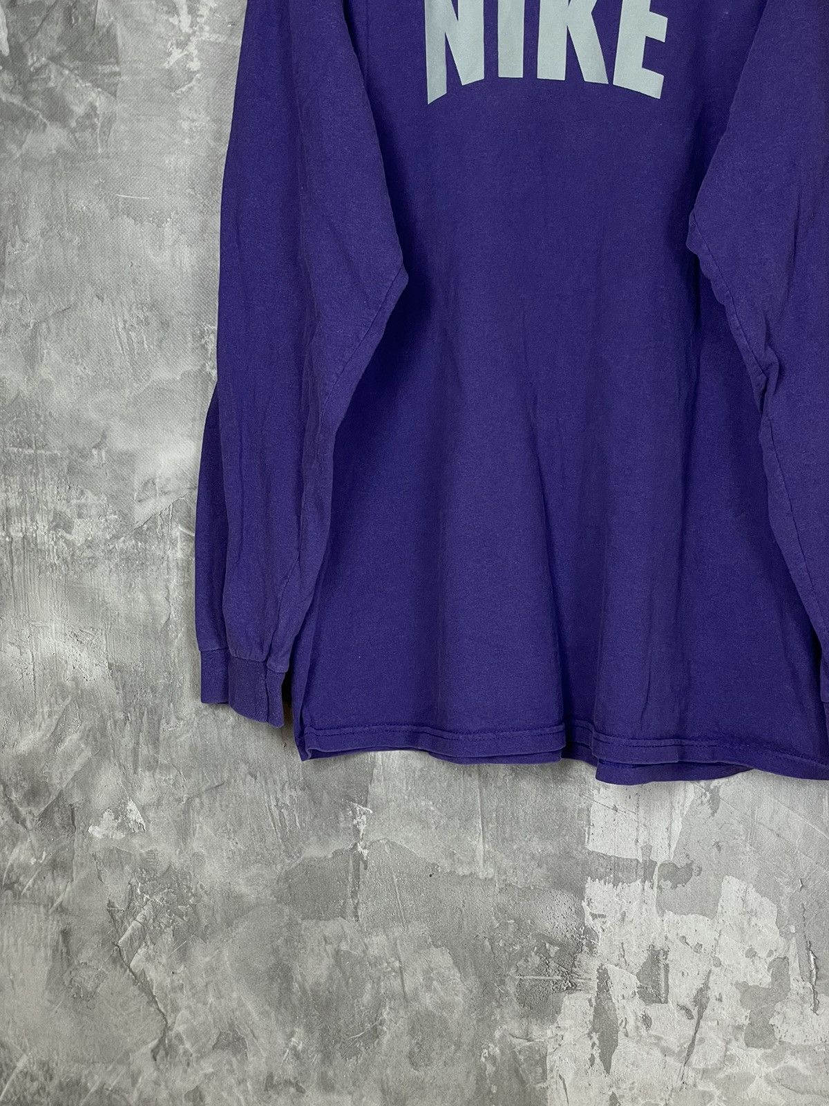 Nike × Vintage Vintage Y2K Nike big logo sweatshirt long sleeve Size US L / EU 52-54 / 3 - 5 Thumbnail